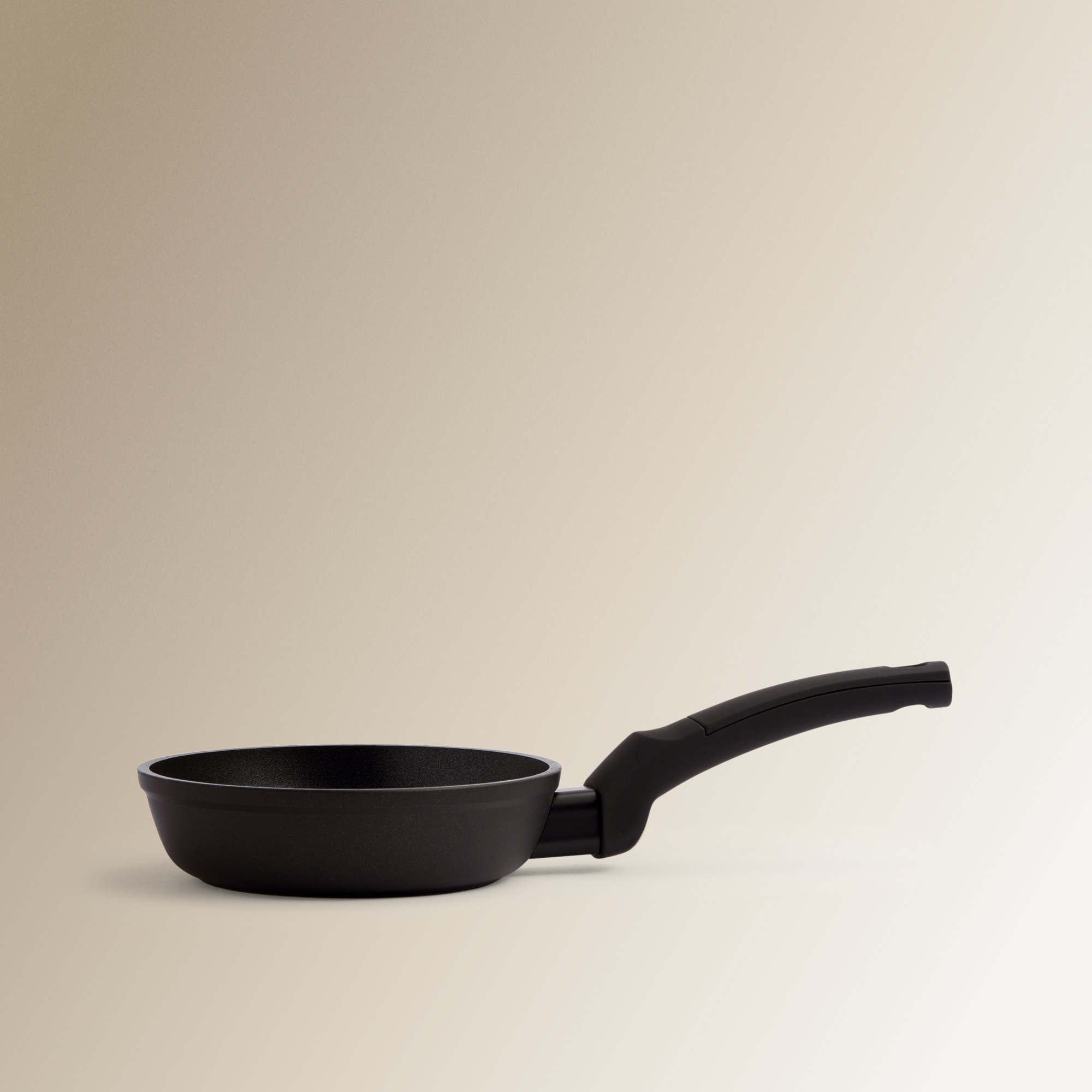 Sartén de aluminio forjado Zircón El Corte Inglés Negro-5
