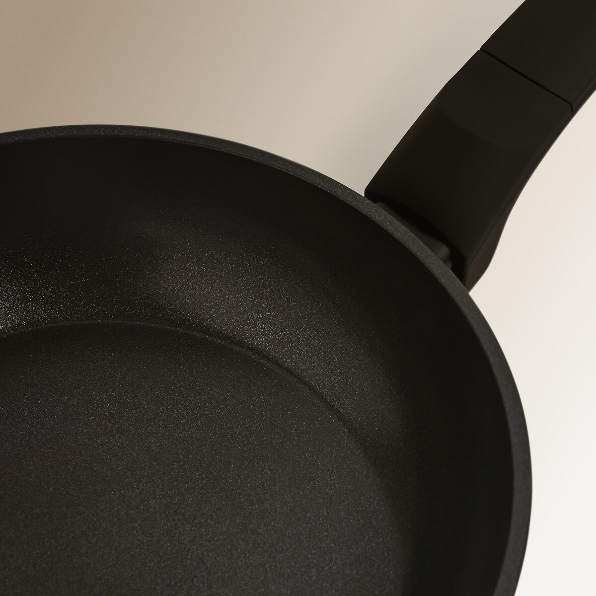 Sartén Aluminio forjado Zircón Ceramic El Corte Inglés Gris-4