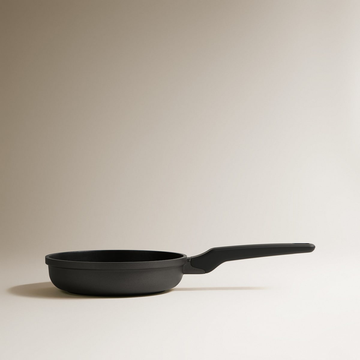 Sartén de alumino fundido Basics El Corte Inglés Negro-4