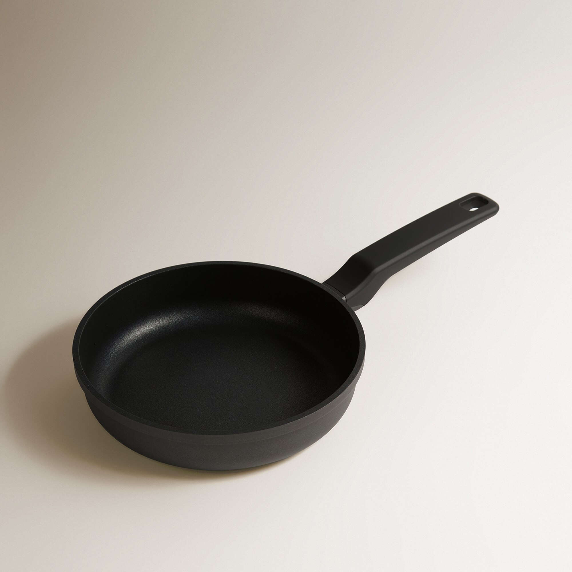 Imagen 0 de Sartén de alumino fundido Basics El Corte Inglés