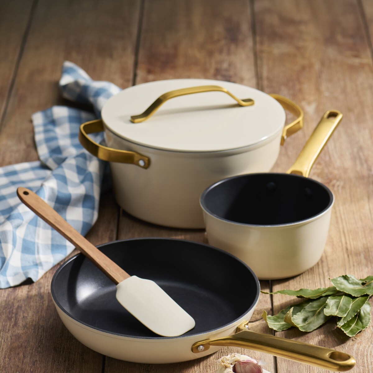 Frigideira de Alumínio Equal Cru-9