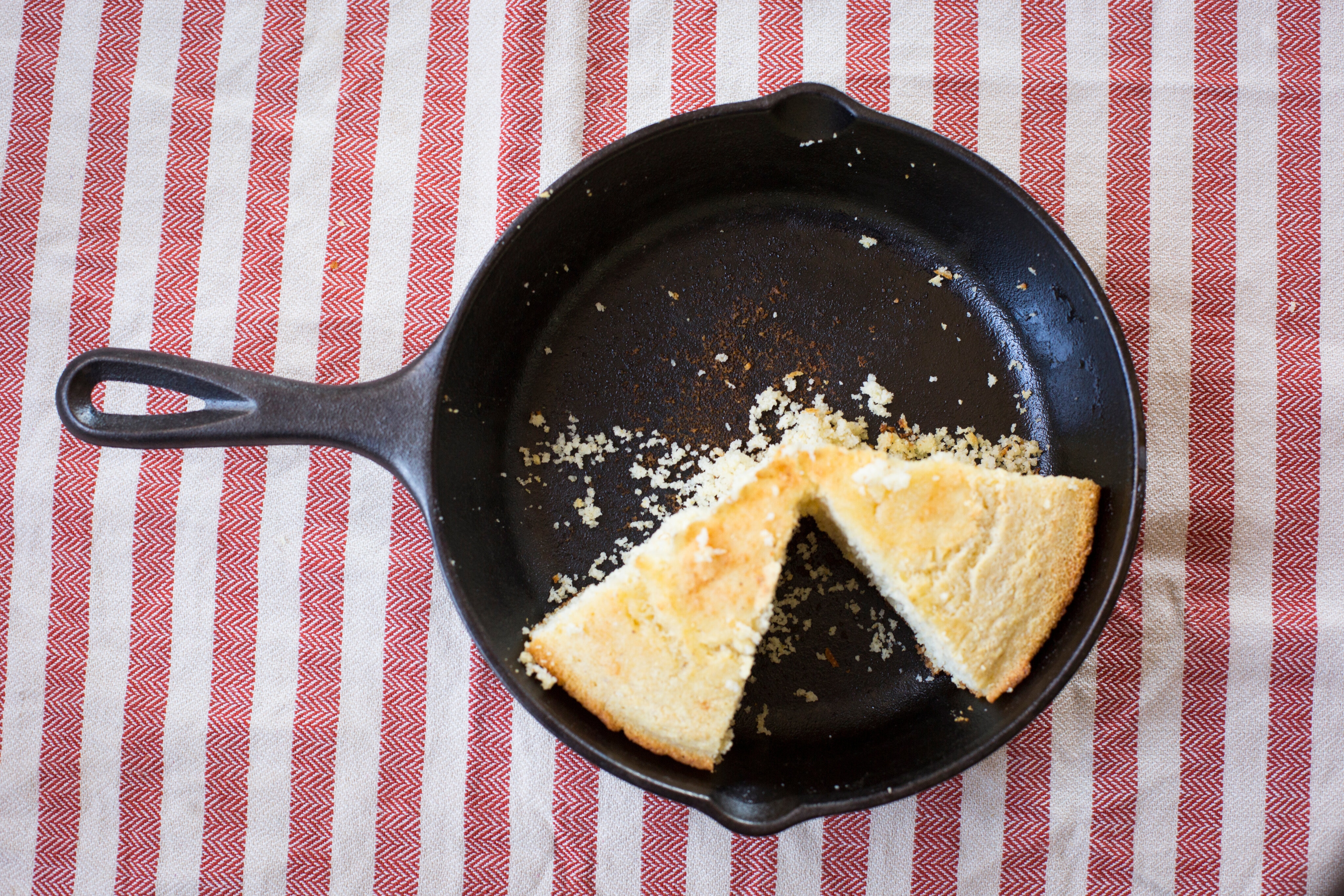 Frigideira de Ferro Fundido Cast Iron Preto-12