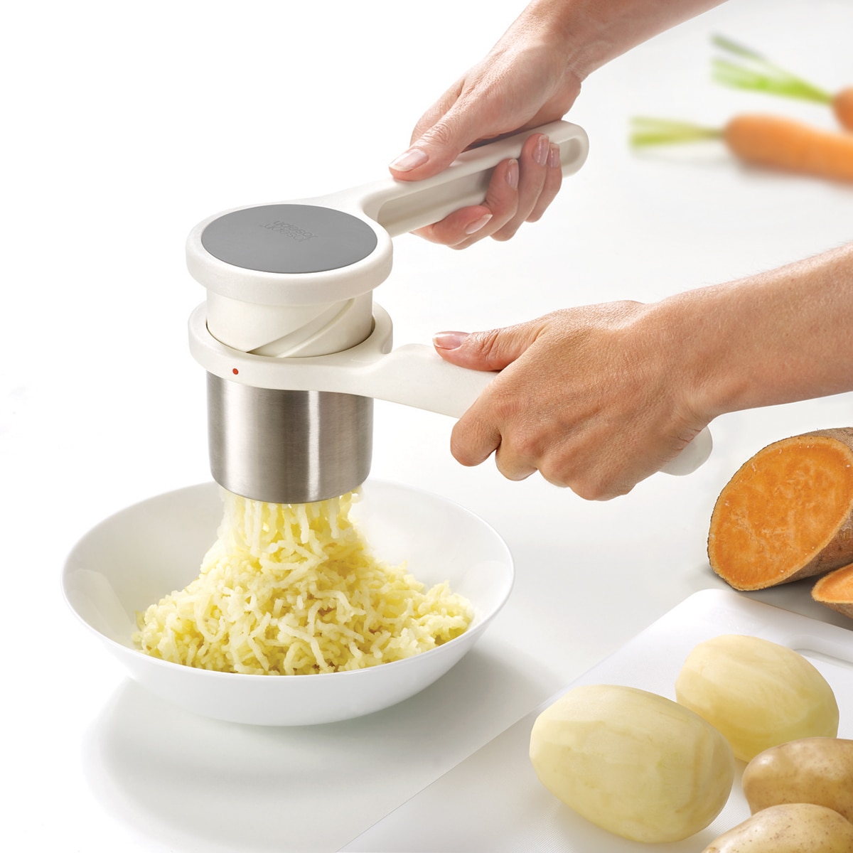 Prensa de batatas Joseph Joseph Branco-2