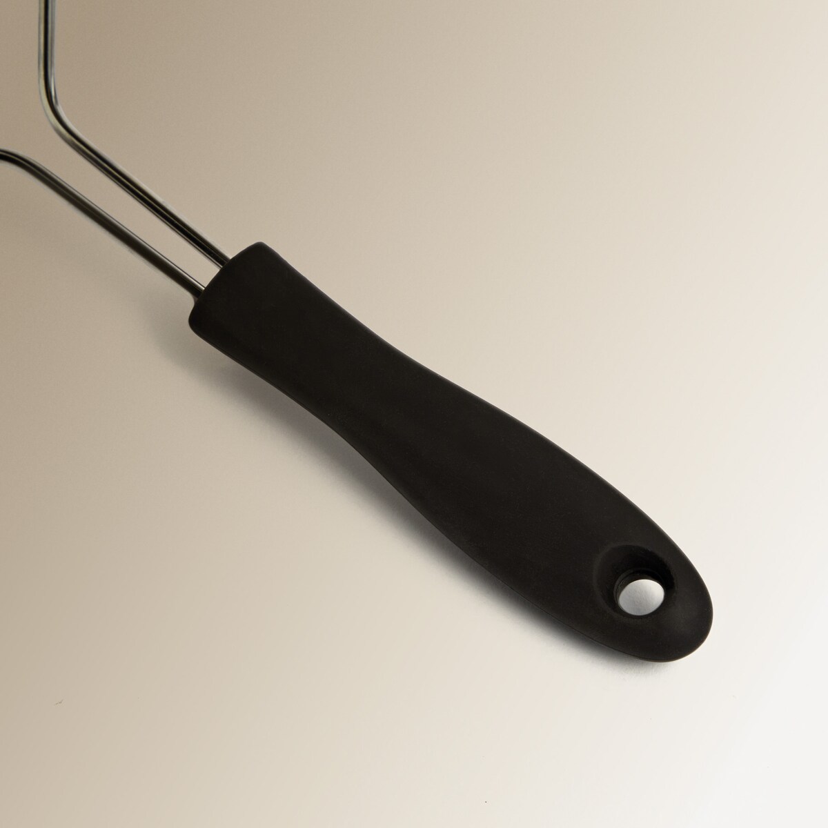 Prensa patatas Heroline El Corte Inglés Negro-3