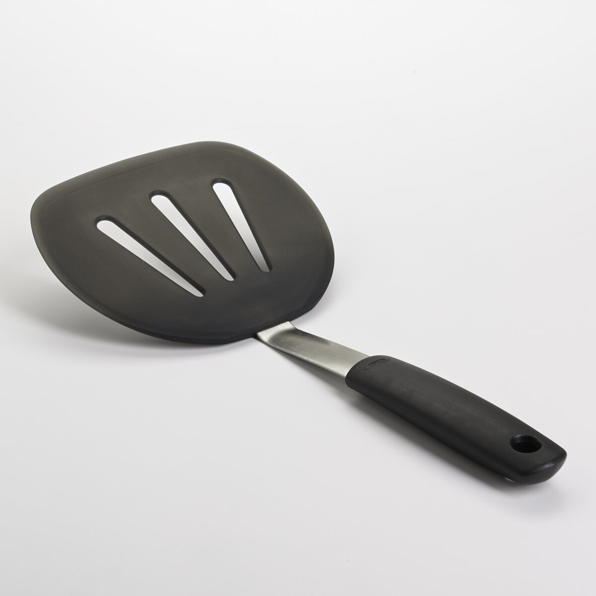 Espátula com ranhuras redonda Good Grips Oxo Preto-3