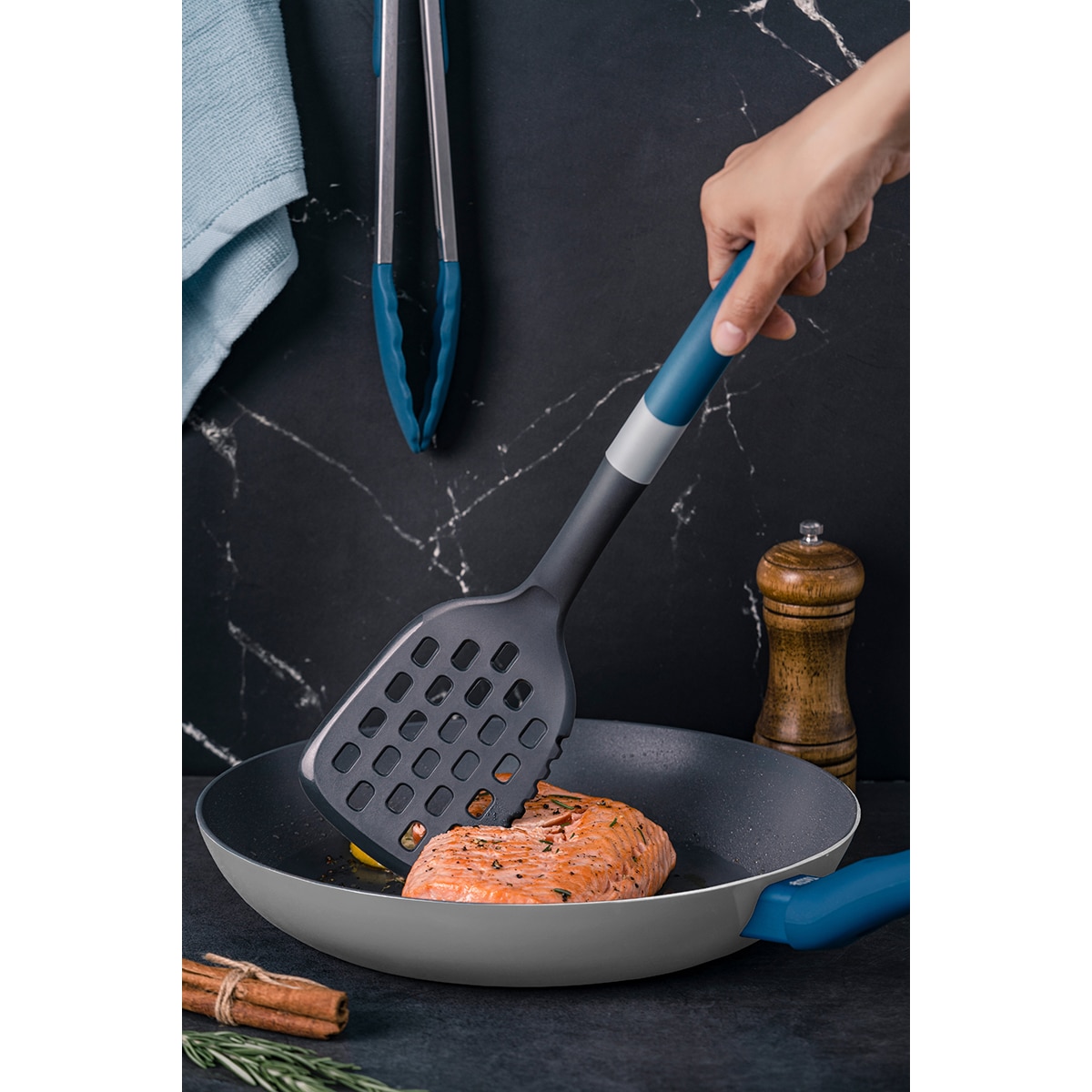 Espátula de Peixe com Rebordo de Corte Cinzento-6