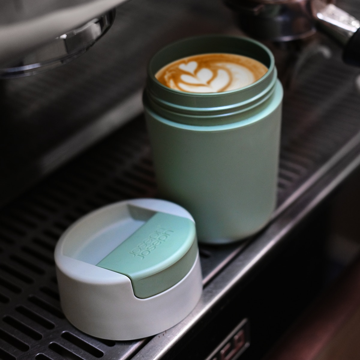 Copo de viagem com tampa com patilha amovível Sipp TM Joseph Joseph Verde-8