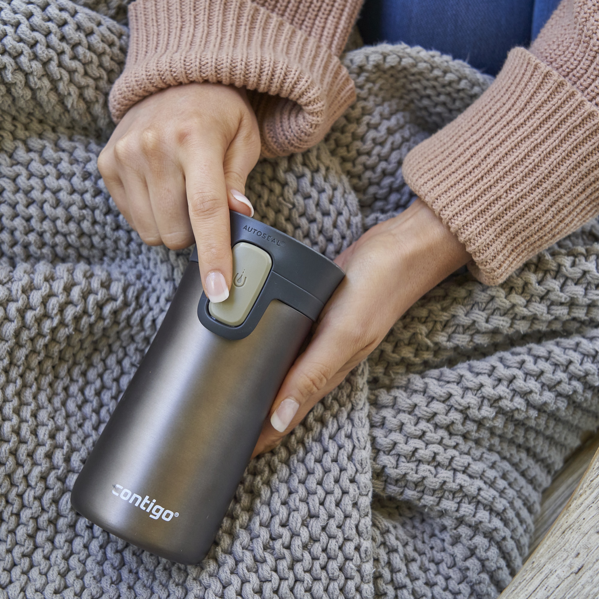 Garrafa térmica Pinnacle Bronze escuro-5