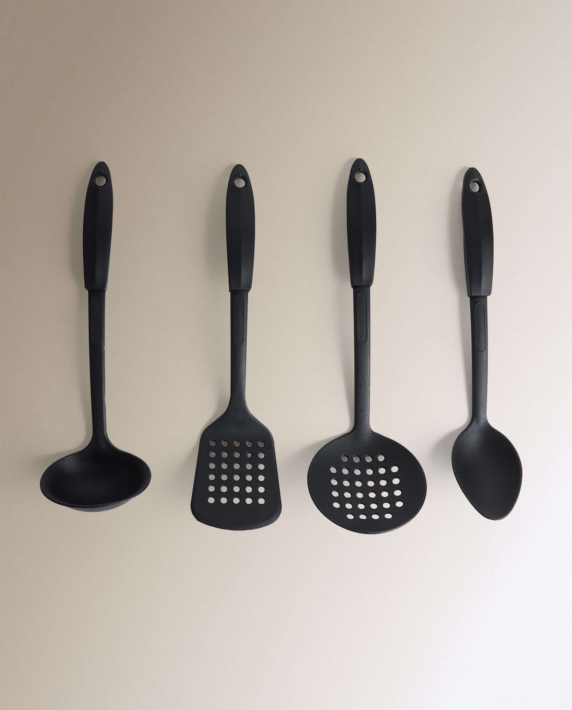 Conjunto de 4 Utensílios de Cozinha Elegance Preto-1