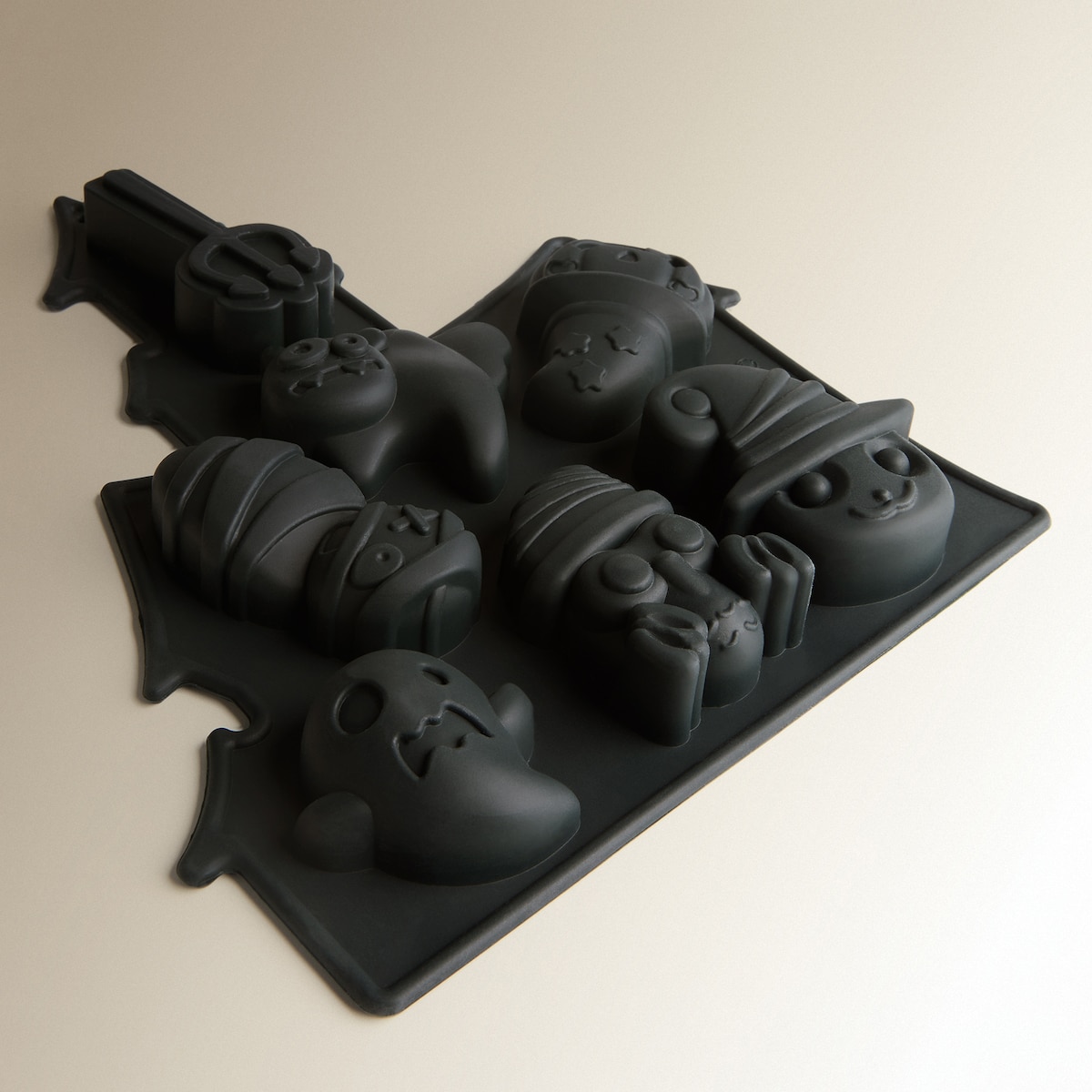 Molde de silicona Multiformas Halloween Negro-2