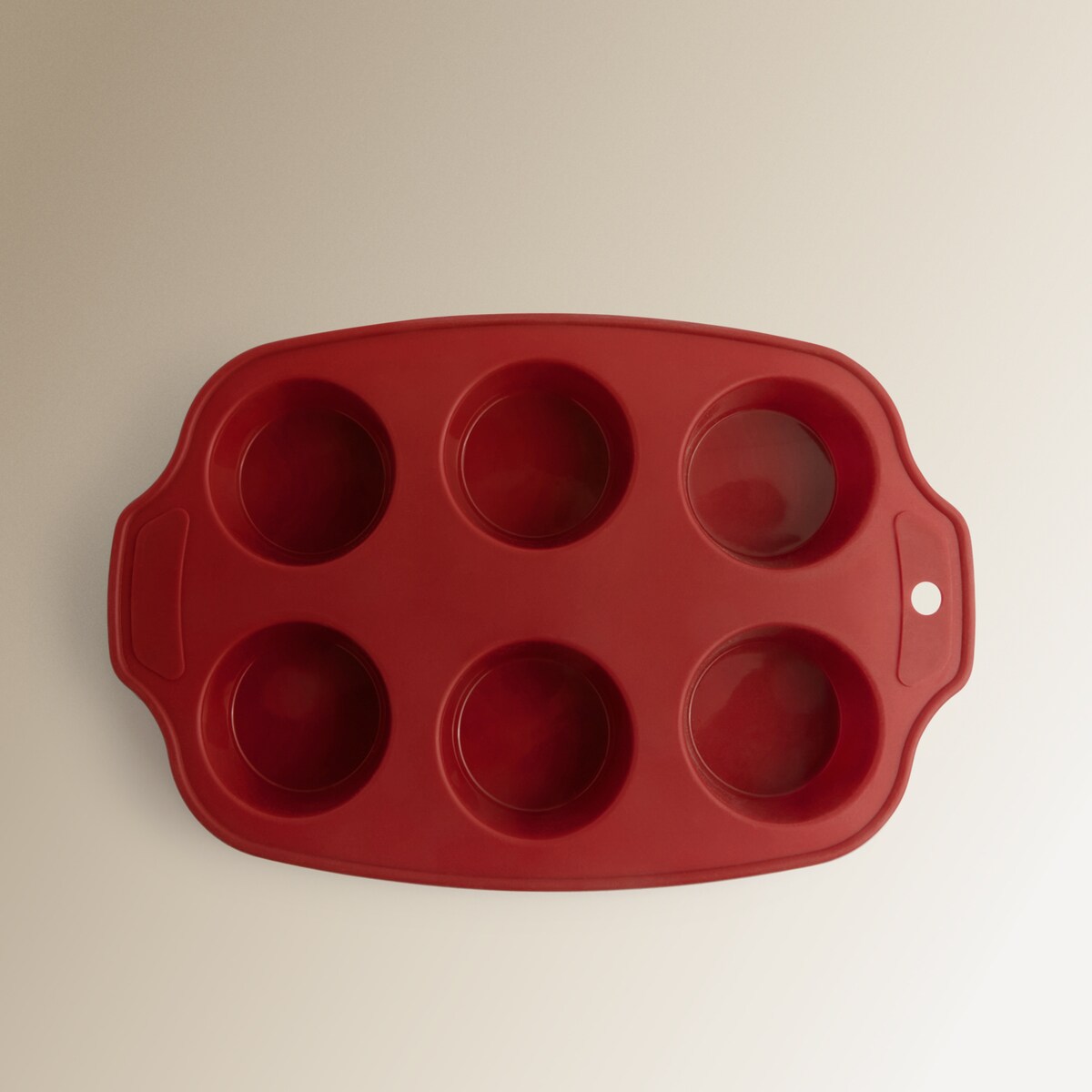 Molde de silicona para 6 magdalenas Basics El Corte Inglés Rojo-2