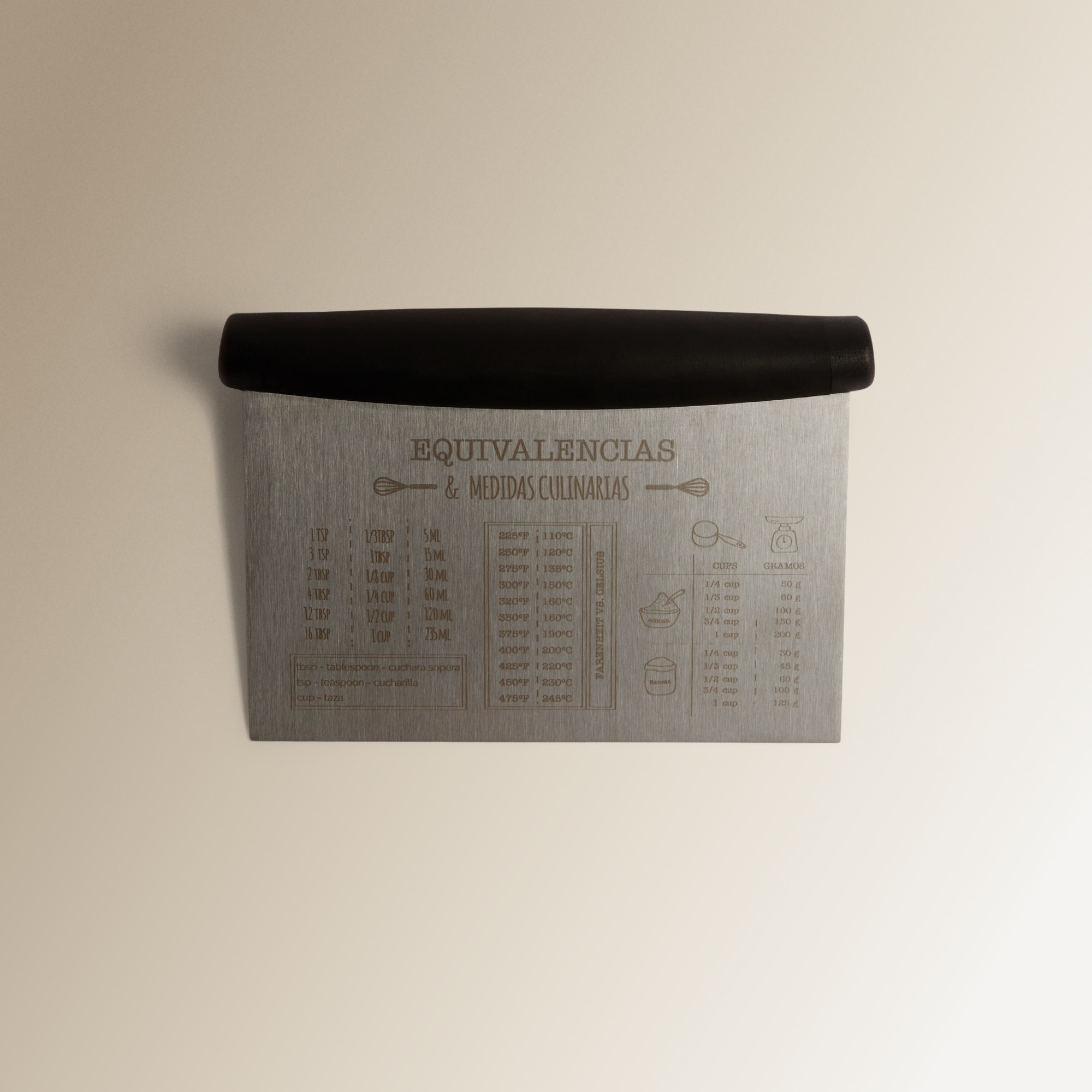 Cortador raspador de massa em aço Aço-1