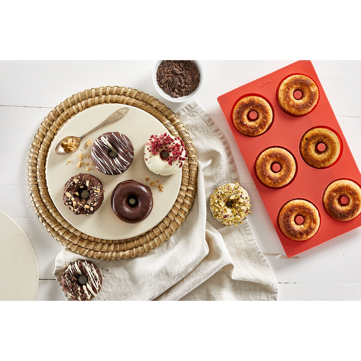 Molde de donuts com 6 cavidades Trad Vermelho-2