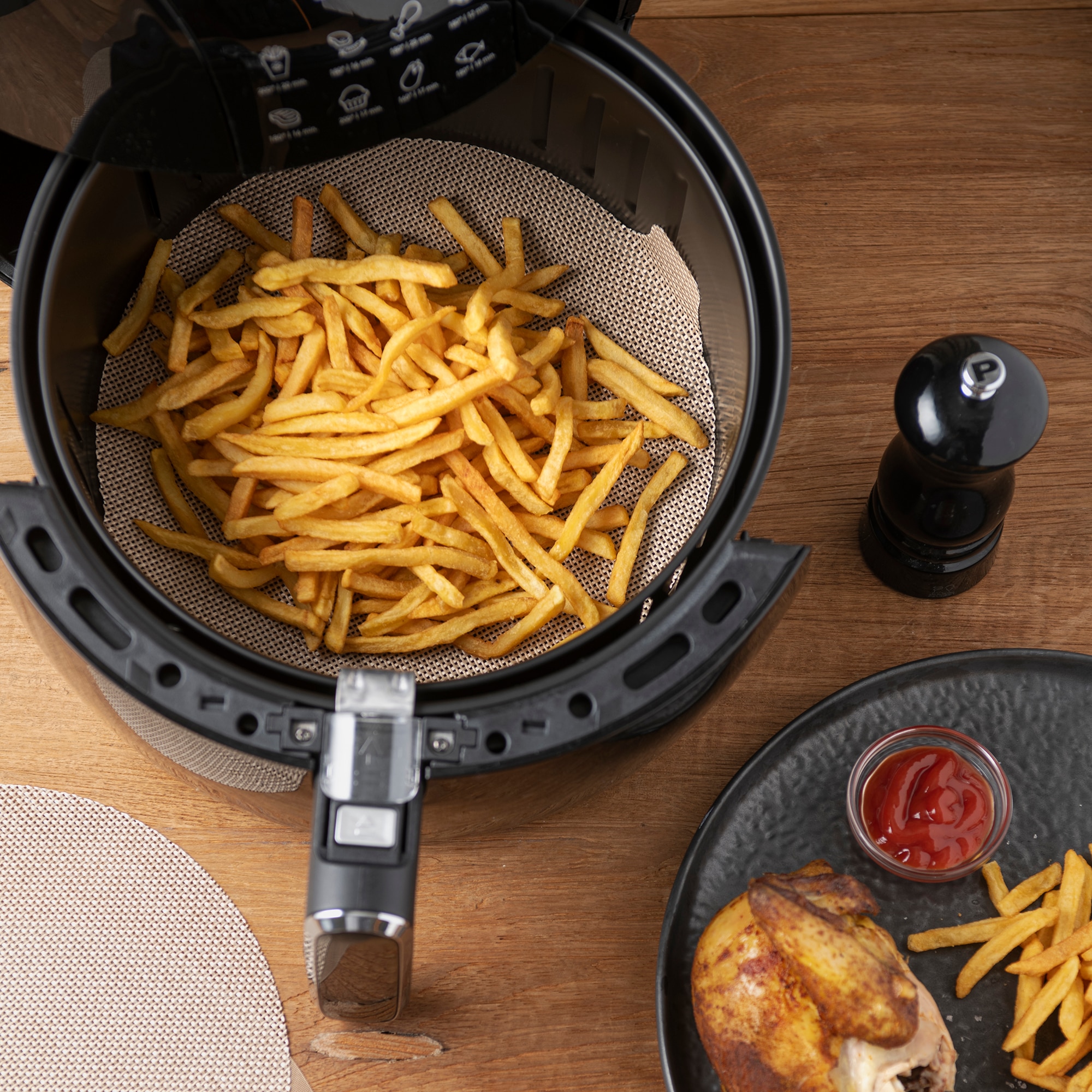 Conjunto de 2 Moldes Airfryer No Stick Preto-3