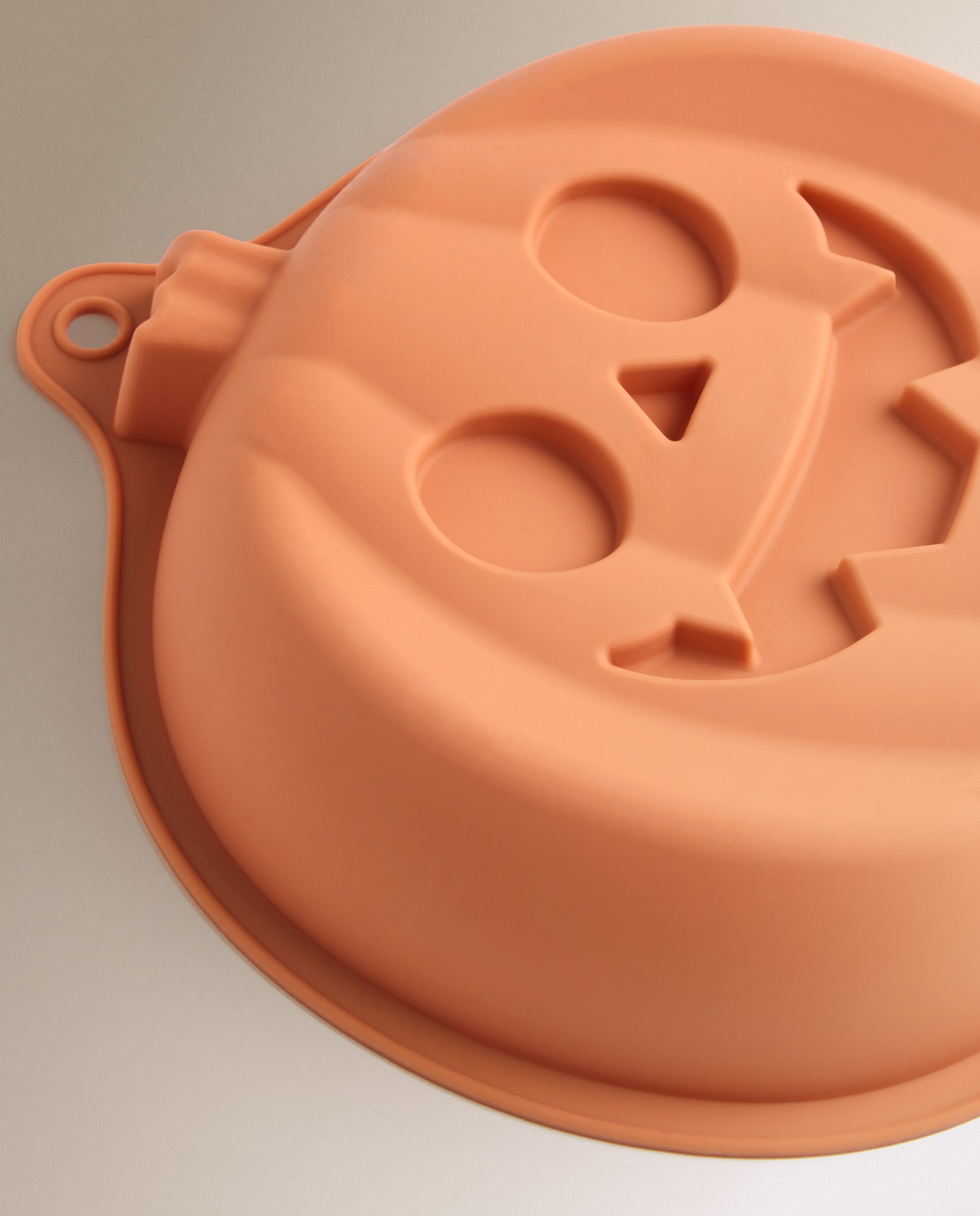 Molde de Silicone Abóbora Grande Halloween Laranja-3