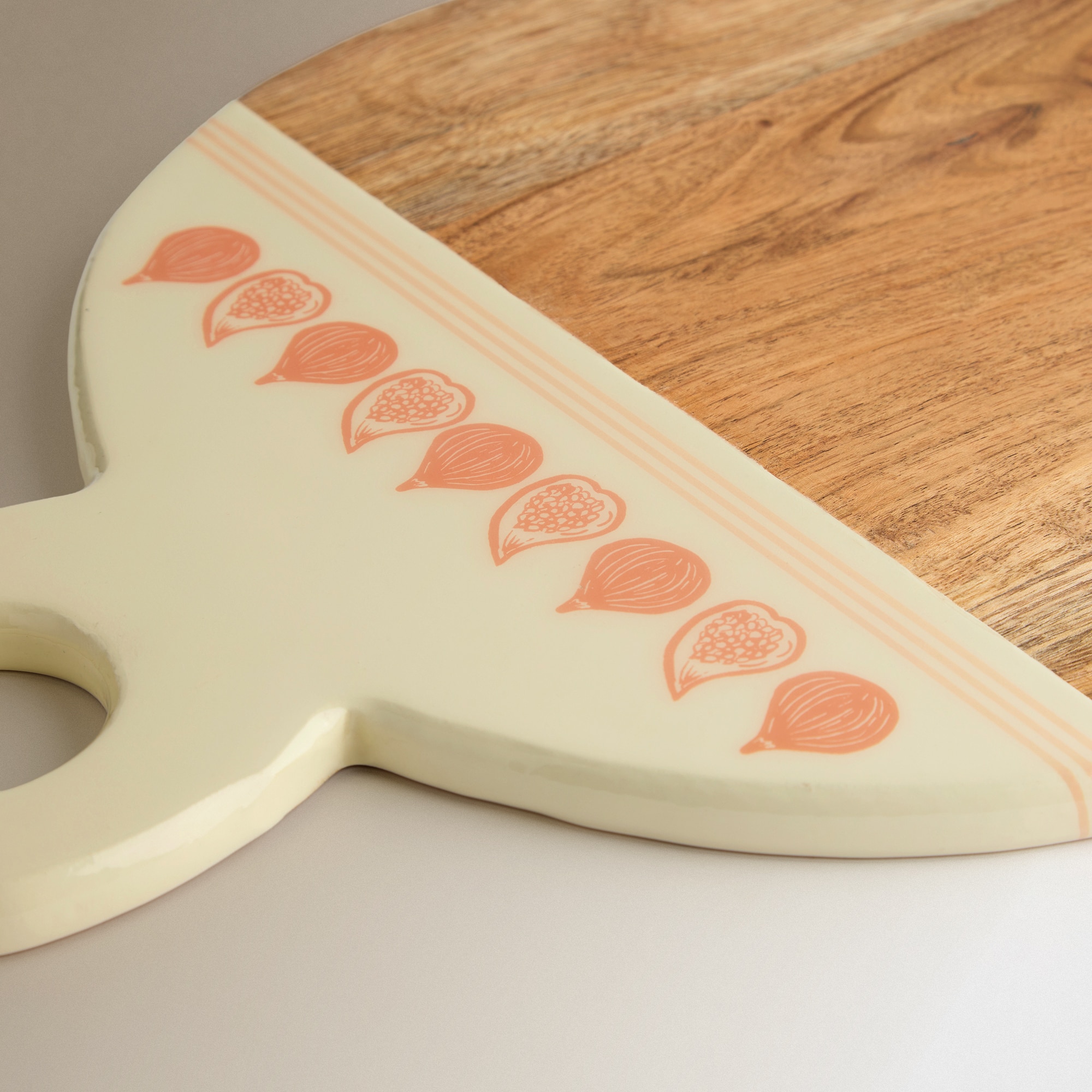 Tábua de Cortar Redonda Acácia Tempero Natural-2