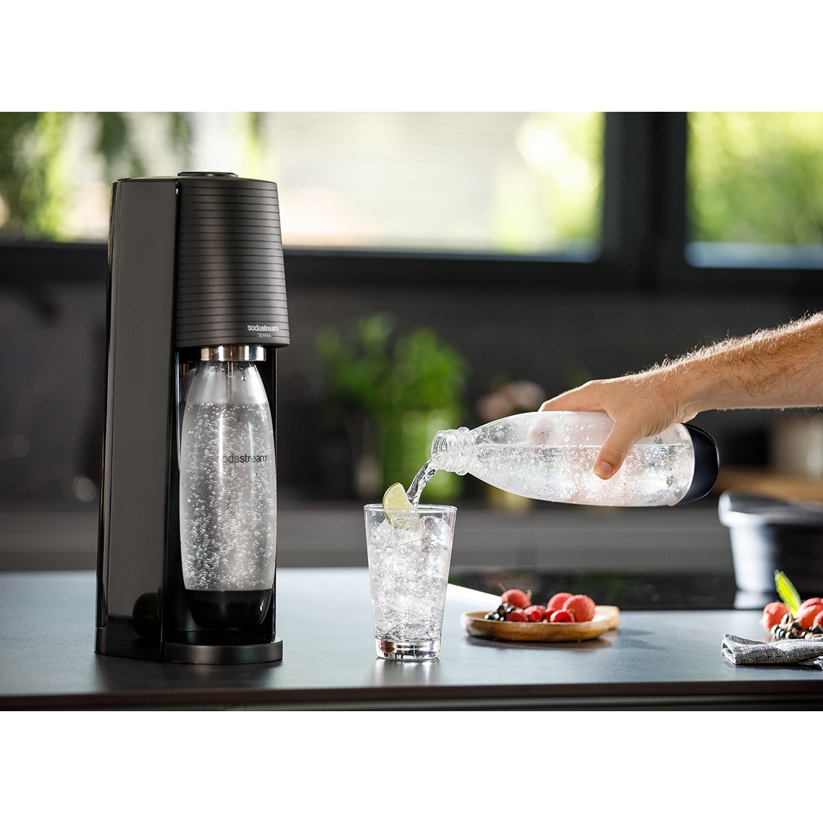 Máquina para gasificar agua Terra SodaStream Negro-9