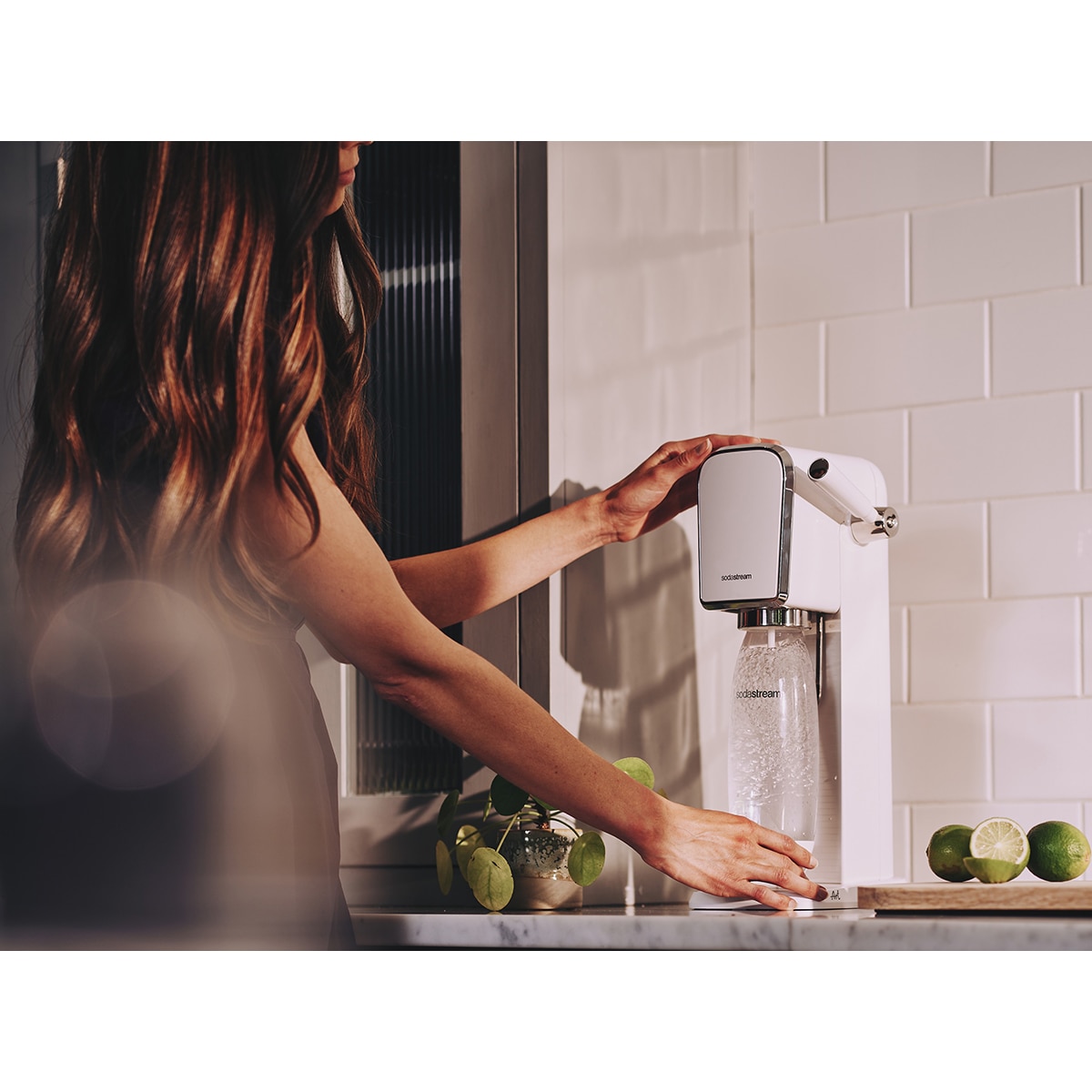 Imagen 4 de Máquina para gasificar agua con cilindro y bote blanco Art SodaStream - Blanco Blanco