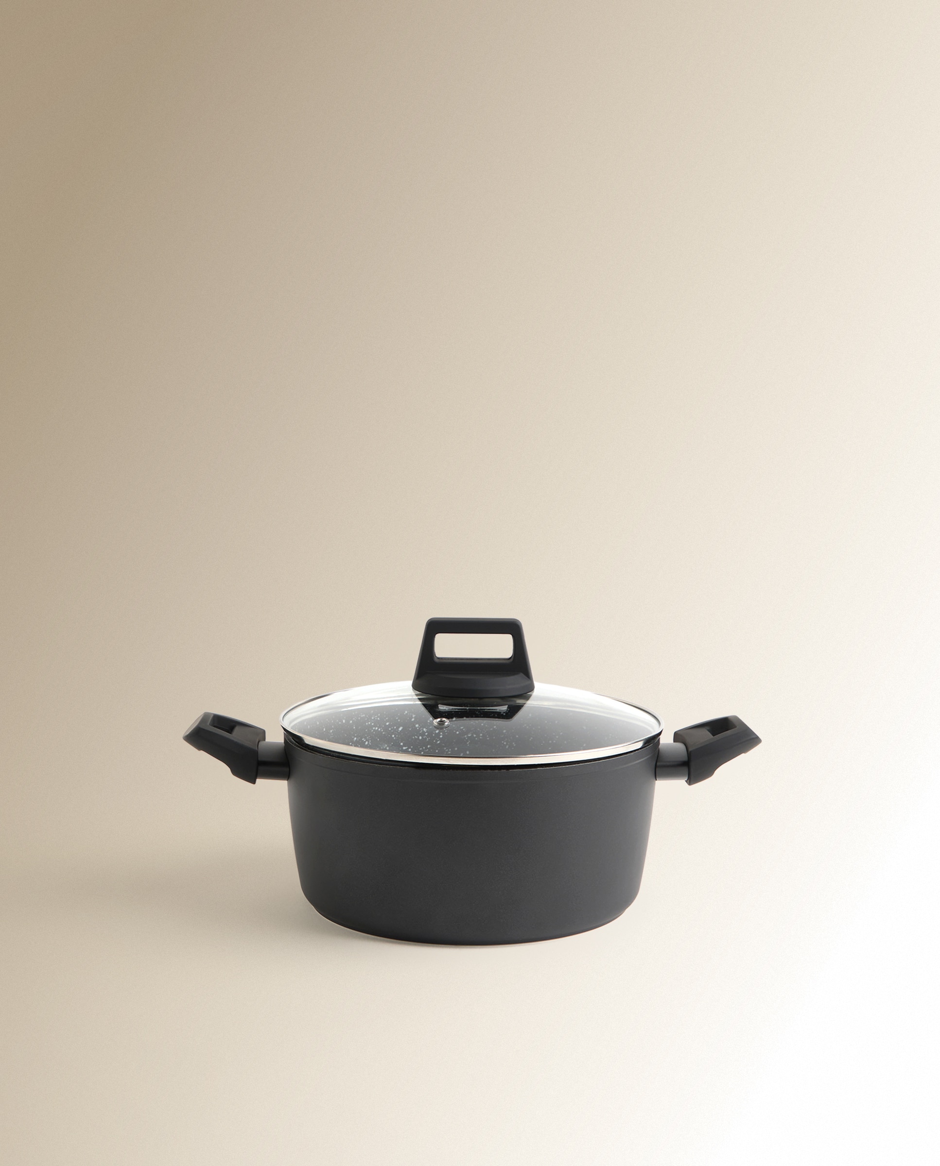 Batería de cocina de 4 piezas de aluminio forjado efecto piedra Stone.. Negro-3
