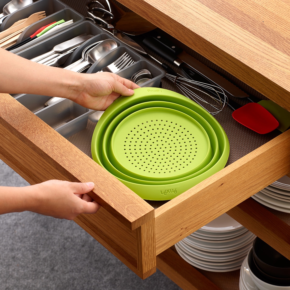 Escorredor dobrável Lékué Verde-3