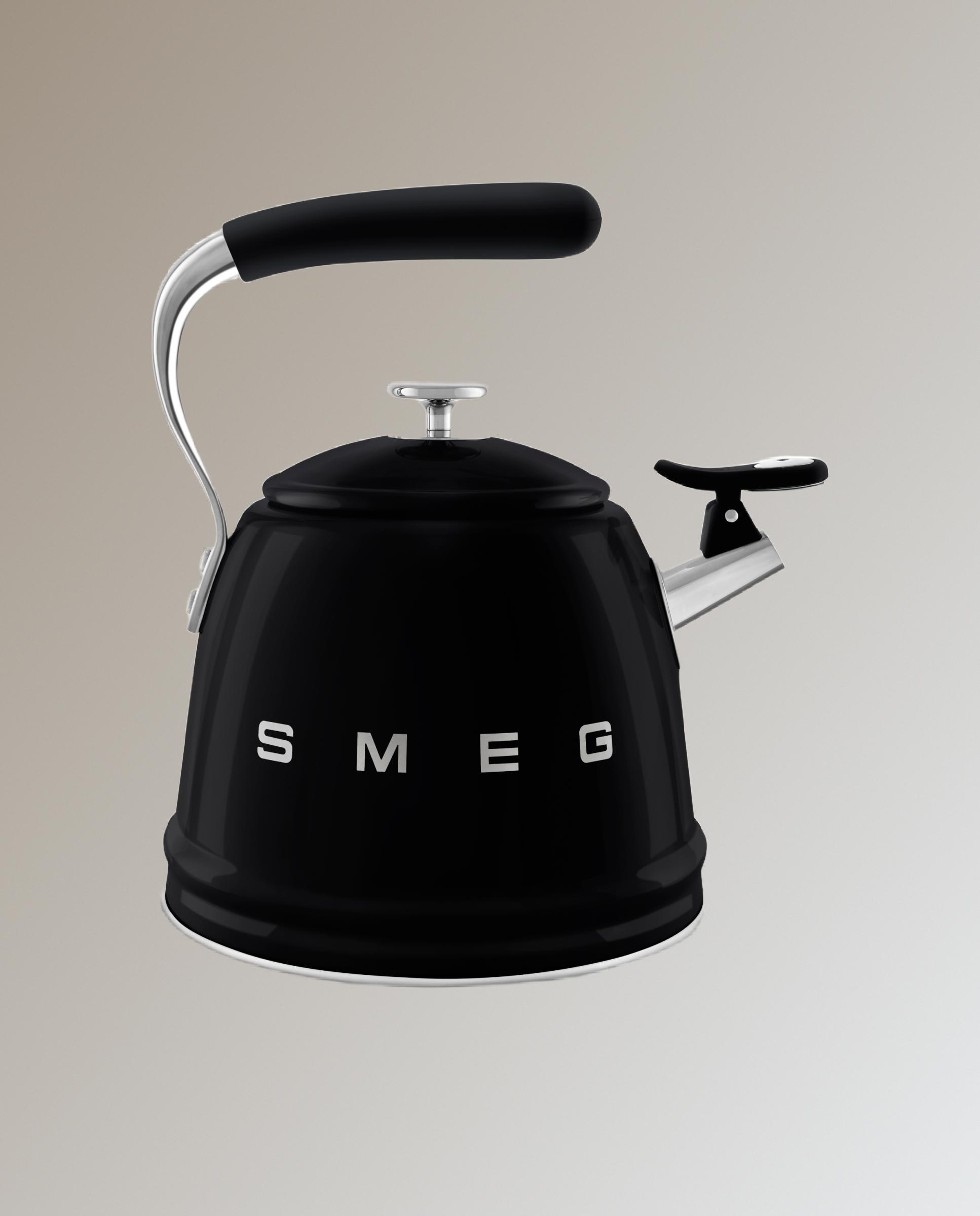 Hervidor silbante 50' Style Smeg - Negro 2,3 litros Negro-3