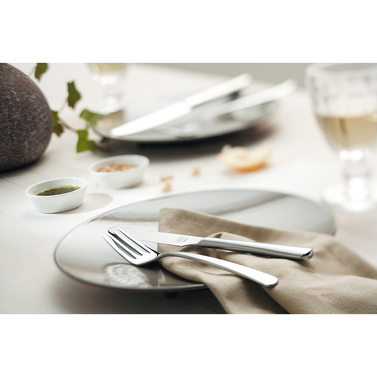 Garfo de mesa Nova Aço-2