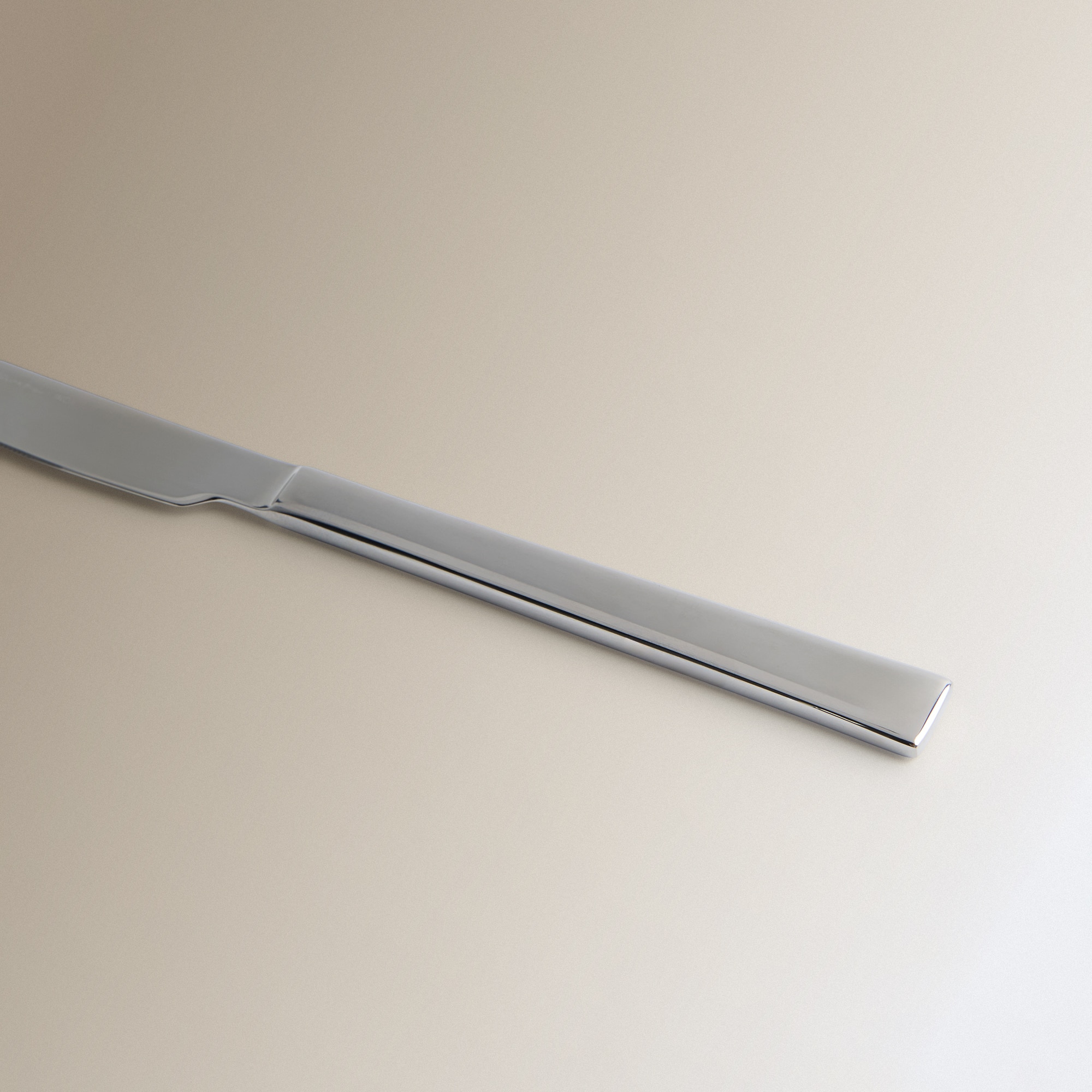 Faca de Mesa Loira Aço-3