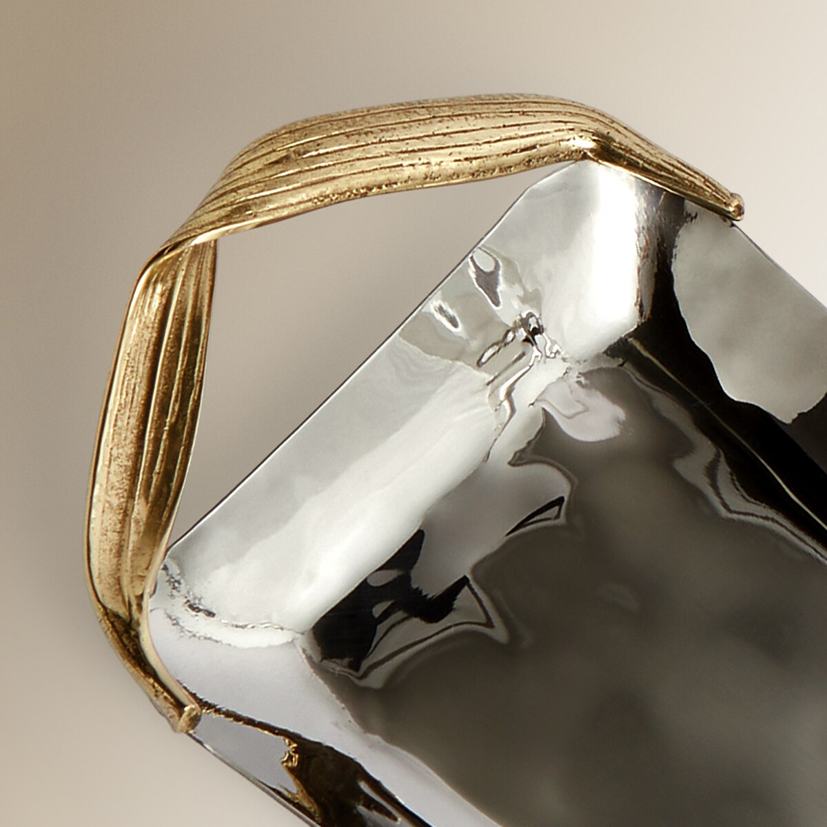 Bandeja de metal rectangular con asas Corn El Corte Inglés Plata-5