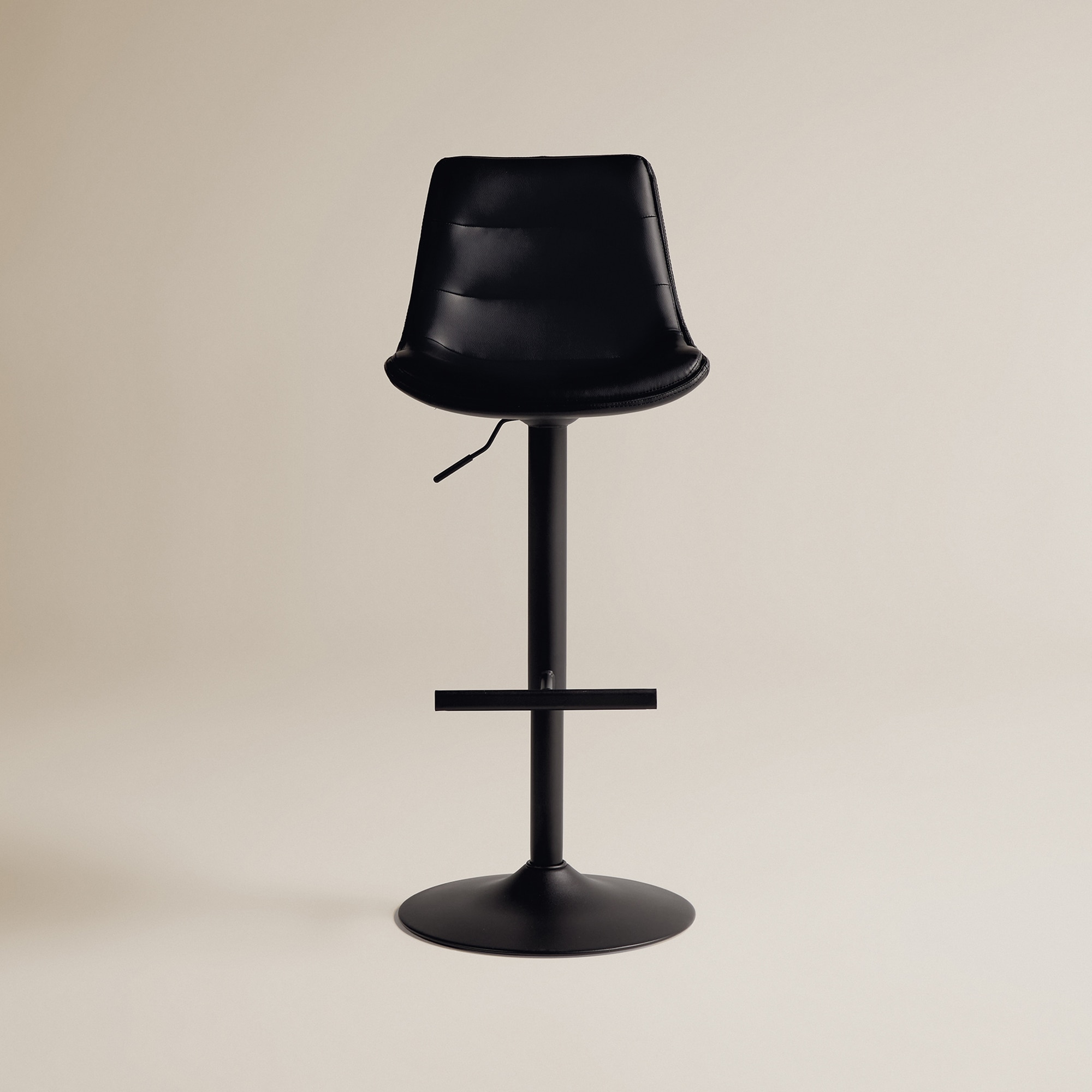 Taburete elevable de símil piel Cedric - Negro Negro-4