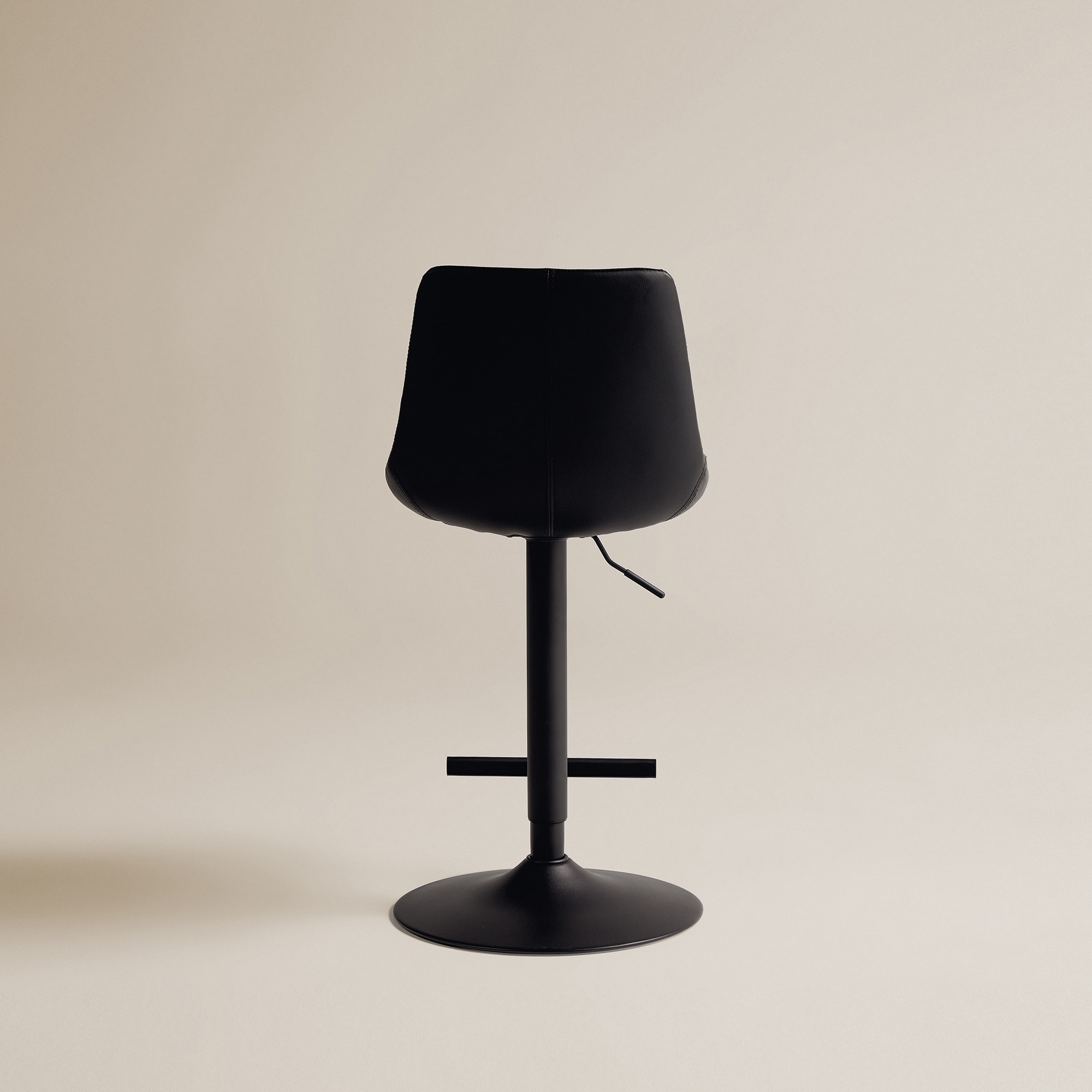 Taburete elevable de símil piel Cedric - Negro Negro-6