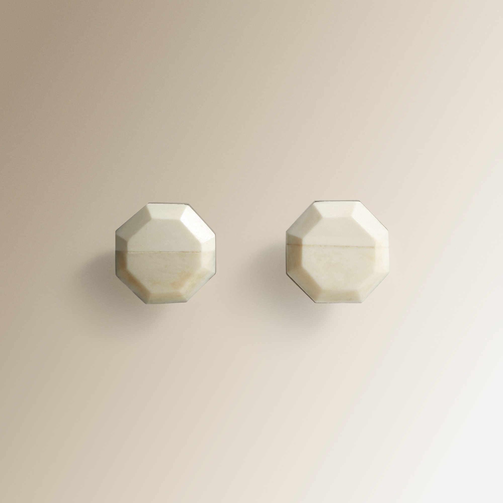 Conjunto de 2 puxadores octagonais Bone Creme-1