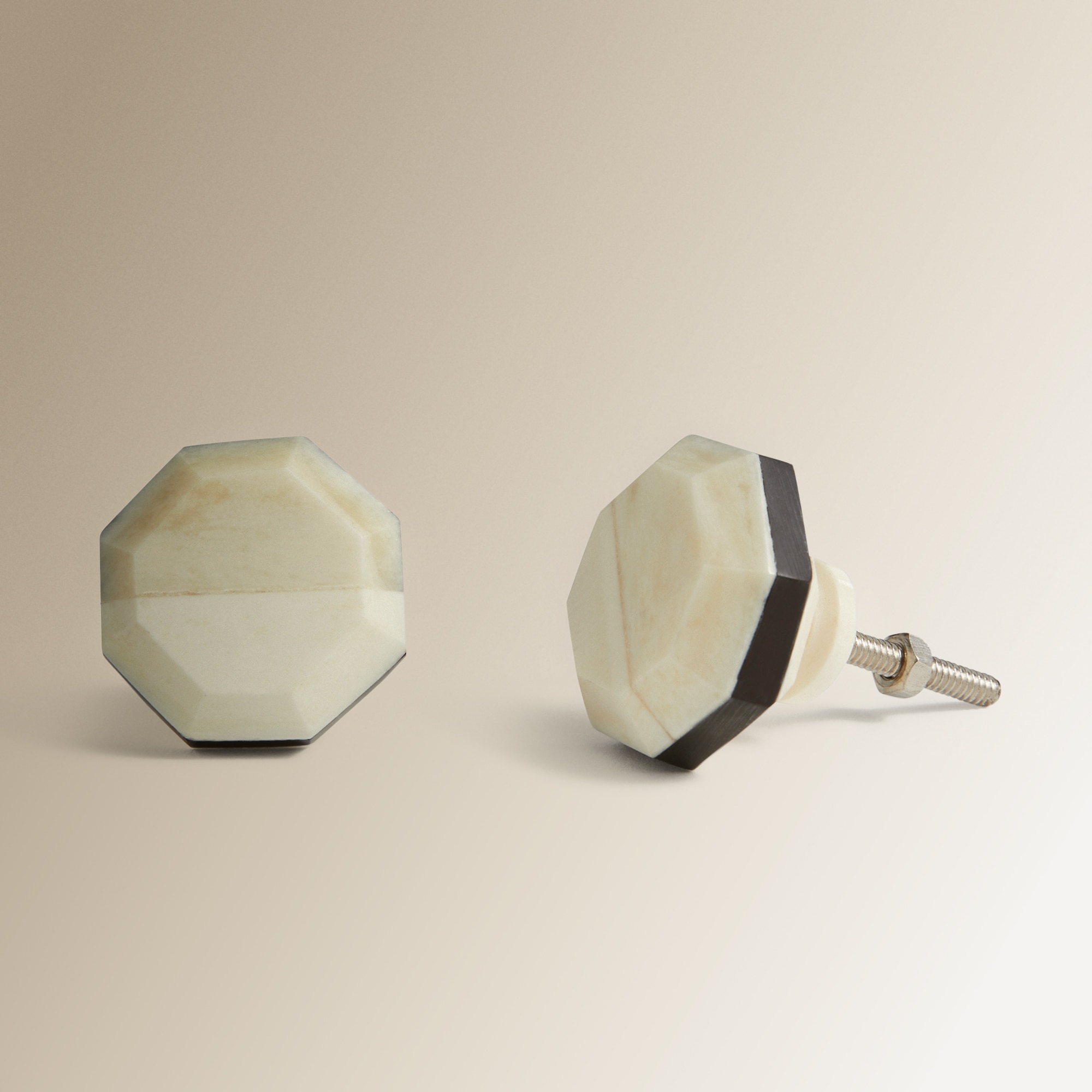 Conjunto de 2 puxadores octagonais Bone Creme-3