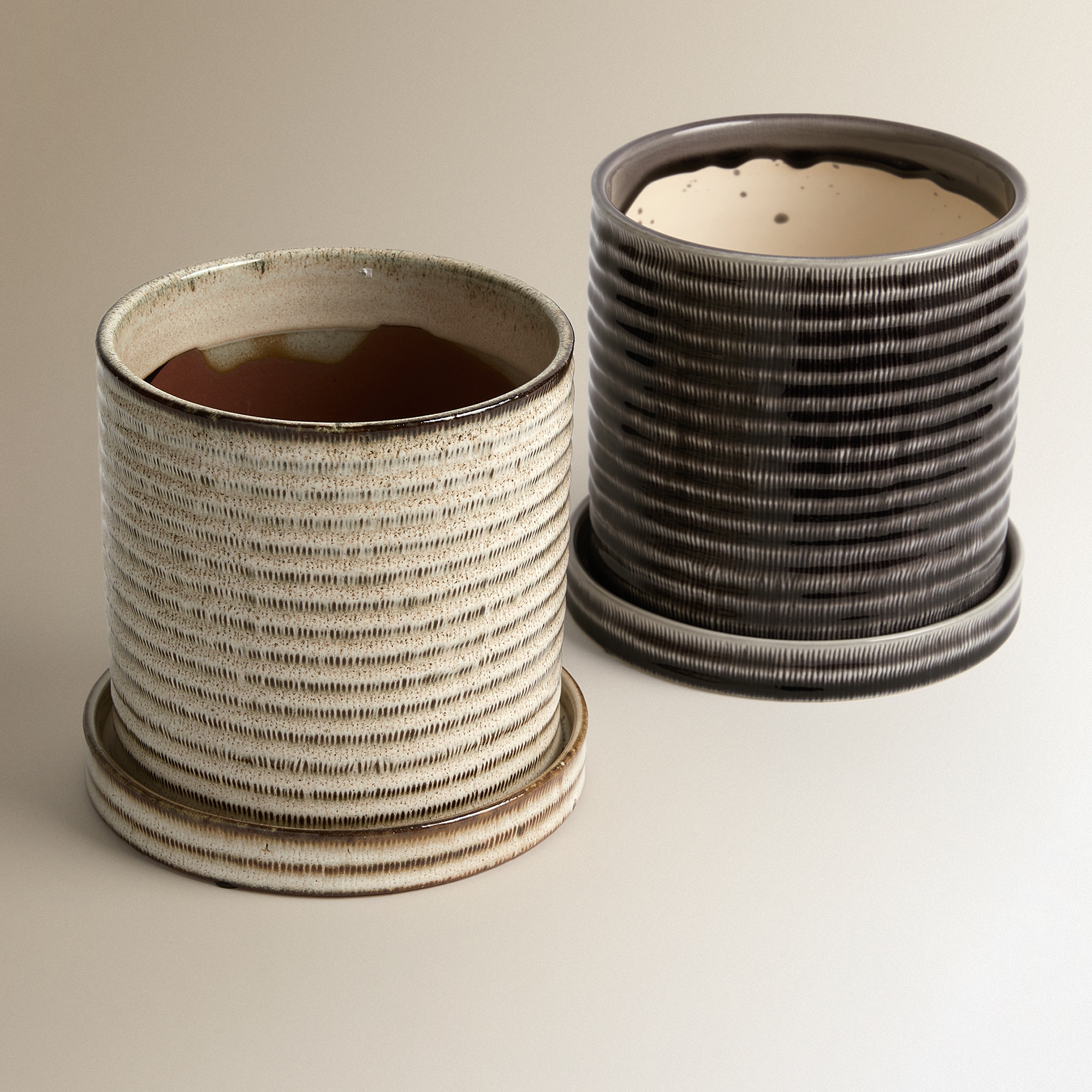 Vaso com Prato Pretória Preto-5