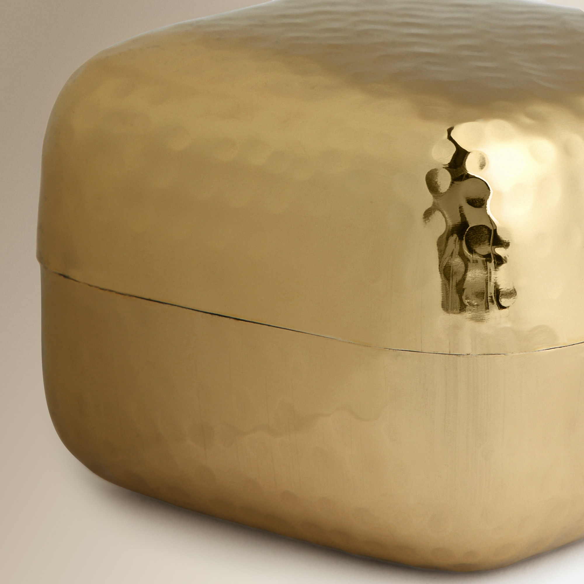 Caixa decorativa quadrada martelé Colónia Ouro-4