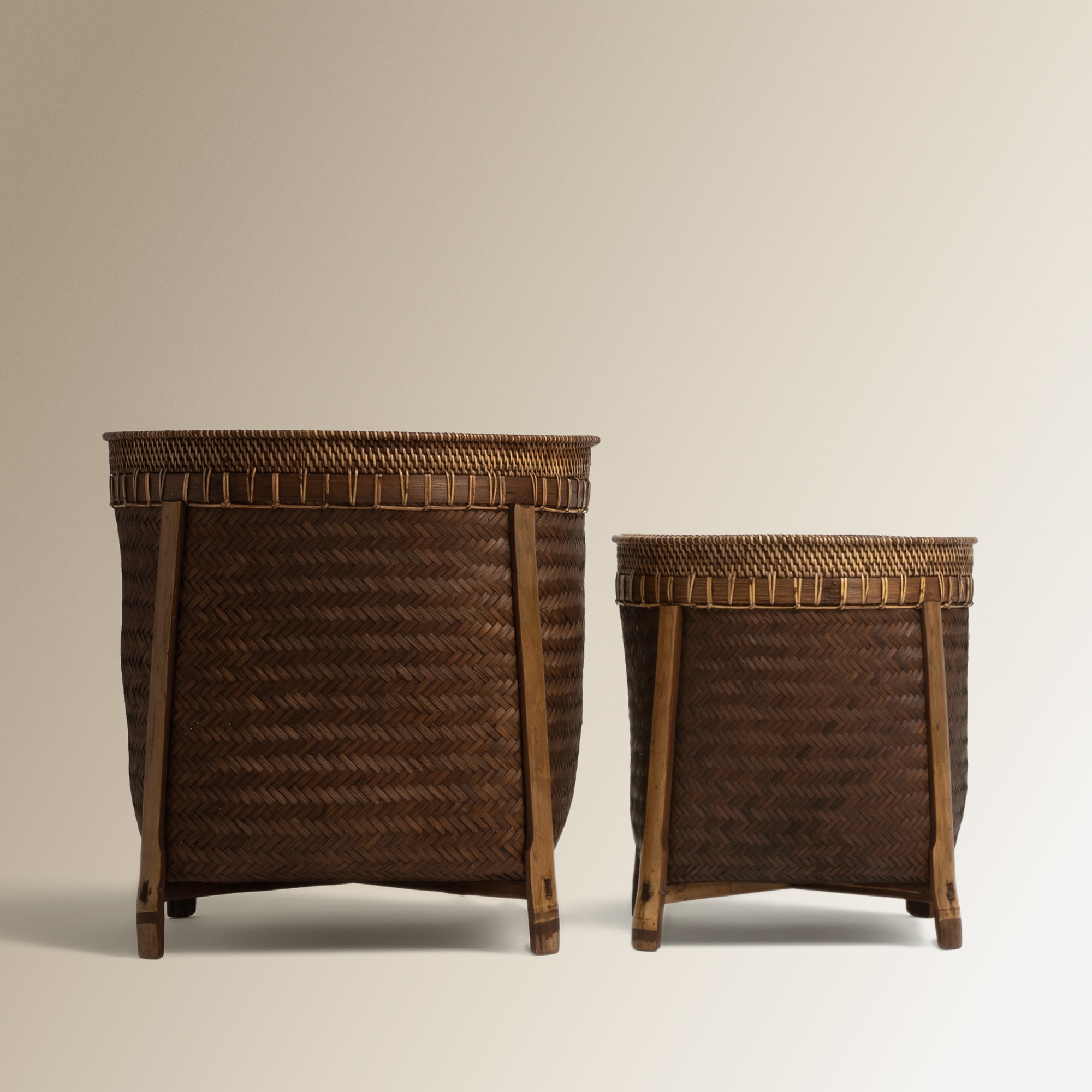 Cesta de bambu com pés Laos Chocolate-5