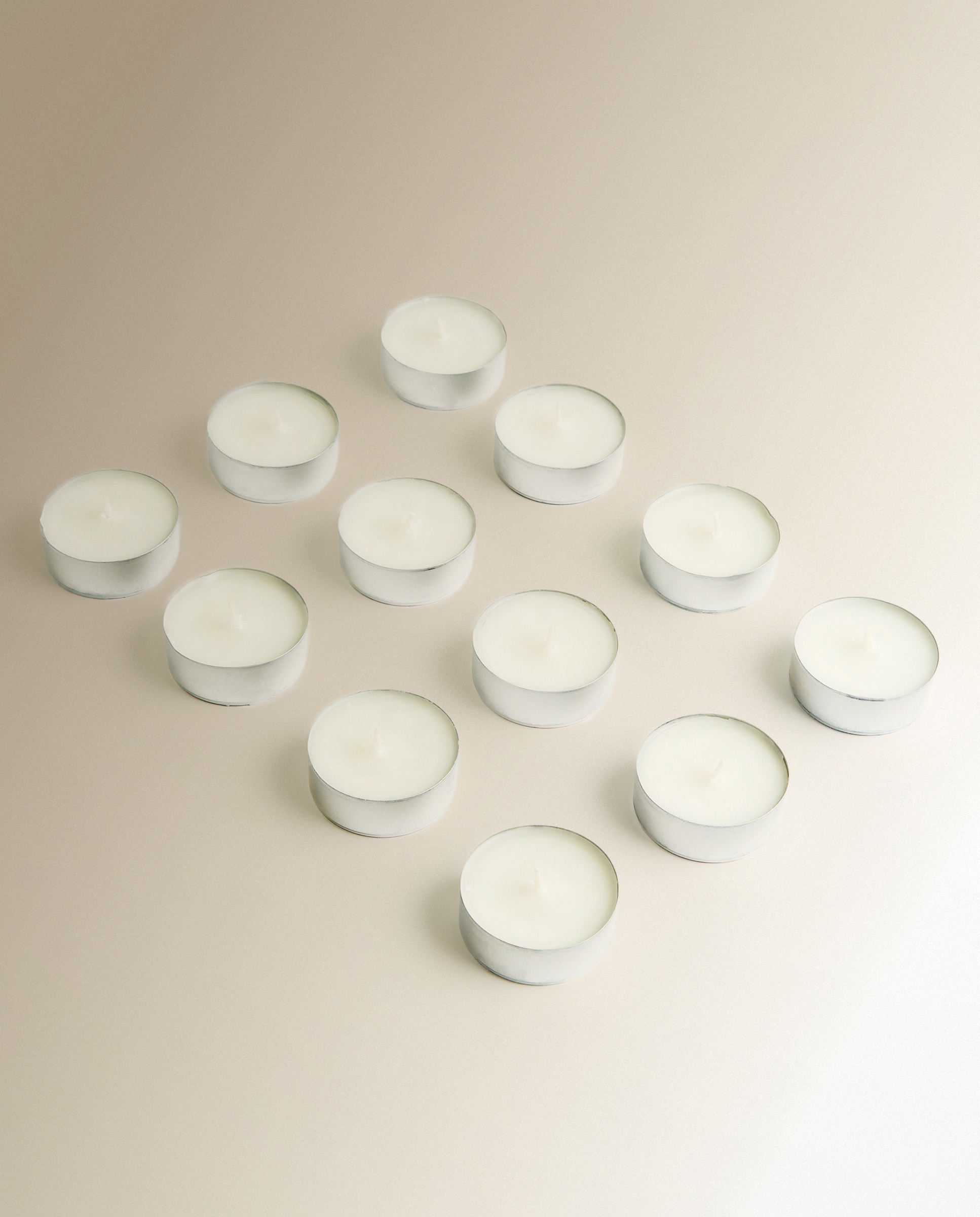 Imagem 0 de Conjunto de 12 Velas Tealight