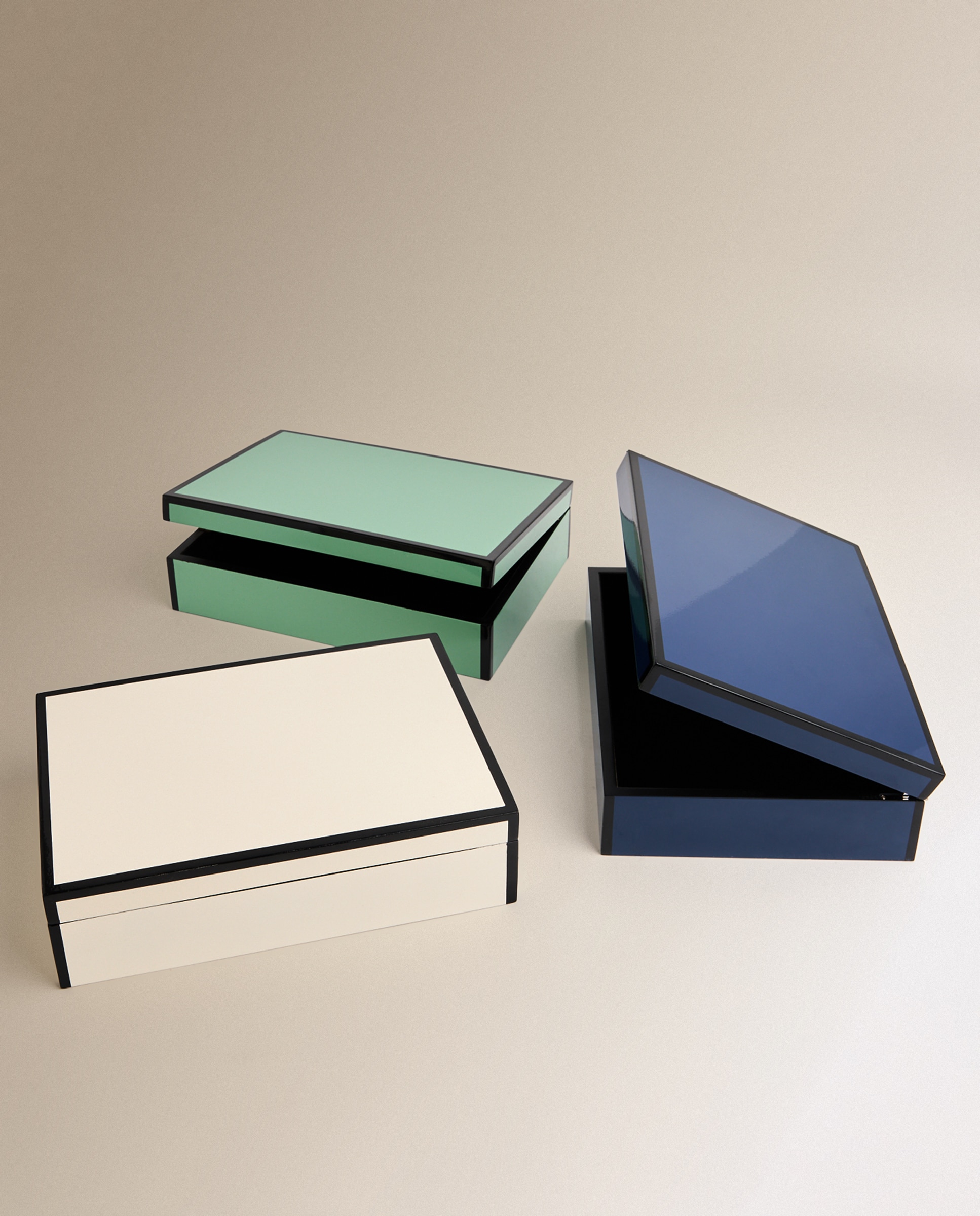 Imagen 4 de Caja decorativa Laca - Verde menta 13,2 x 20,5 cm Verde menta