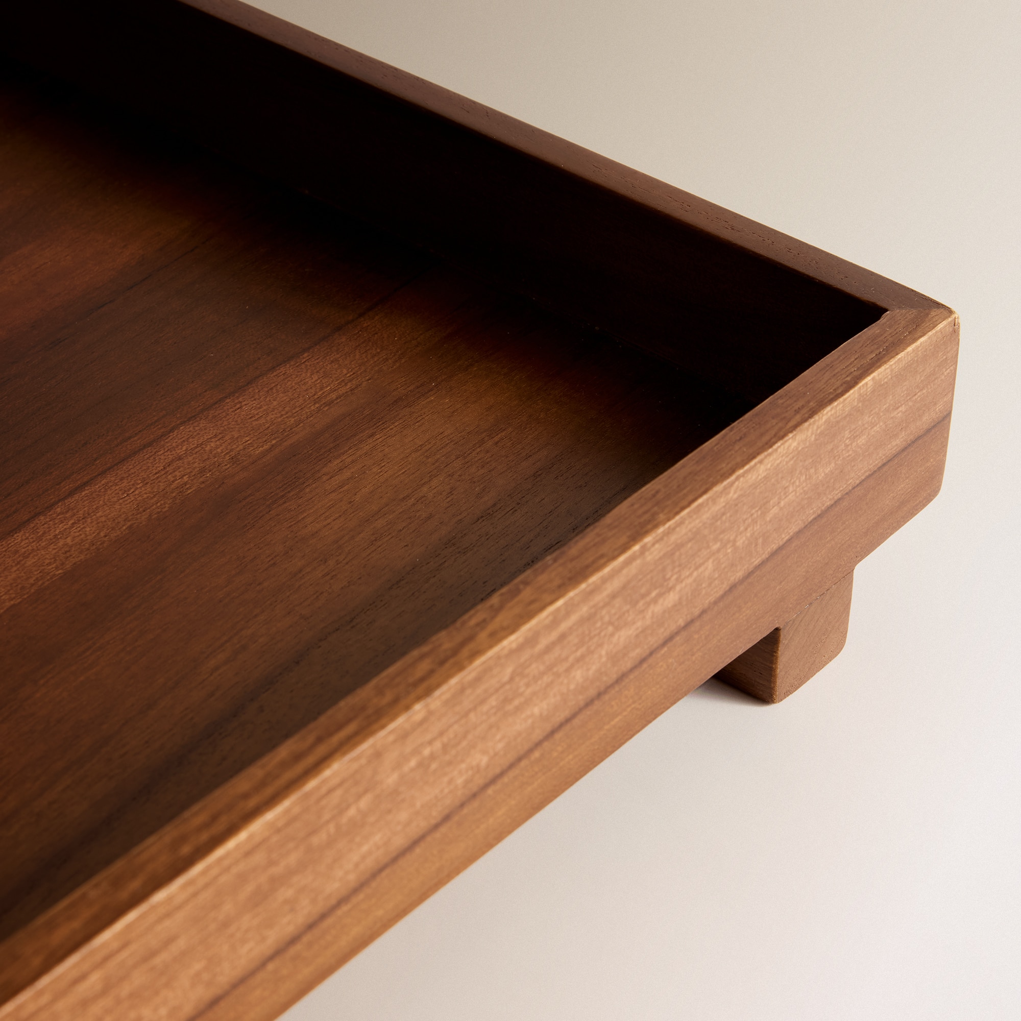 Tabuleiro Decorativo de Madeira Hazo Madeira-4