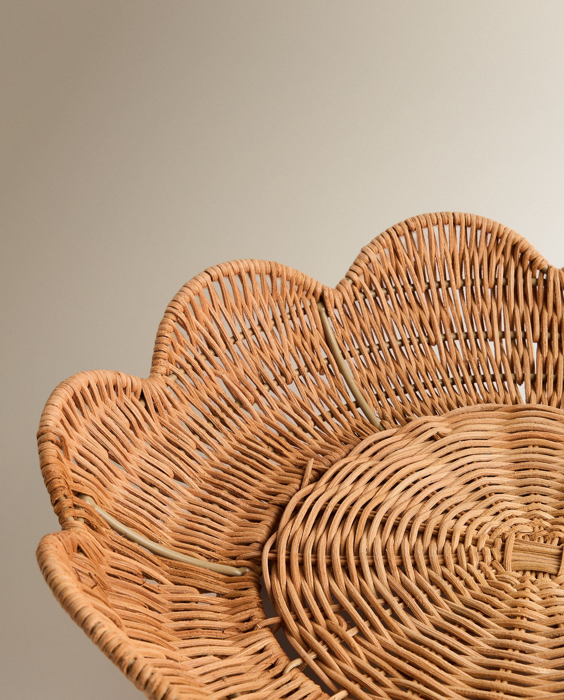 Centro Decorativo de Rattan Ondas Labin Natural-5