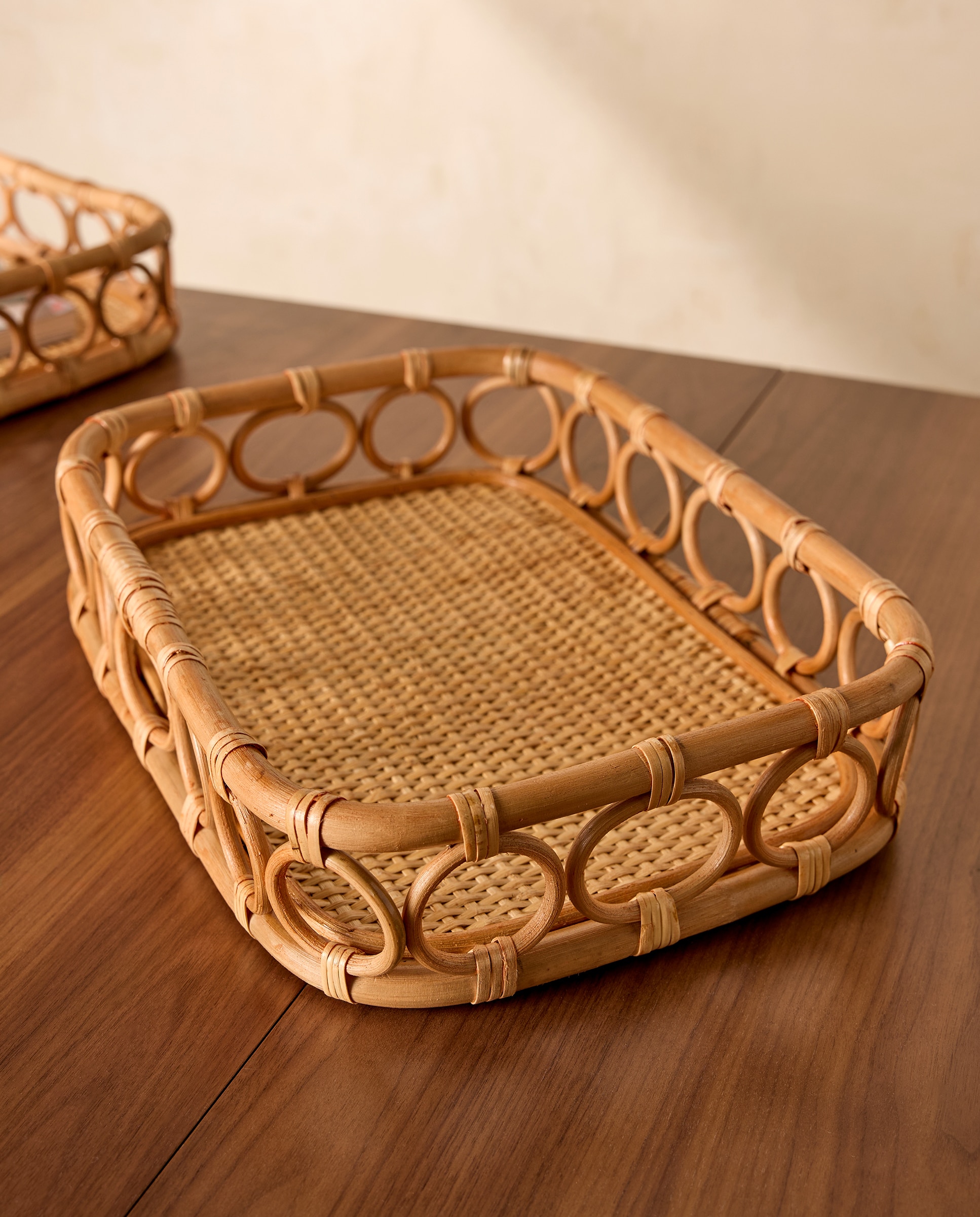 Imagem 0 de Tabuleiro Decorativo de Rattan Kurv - Cru