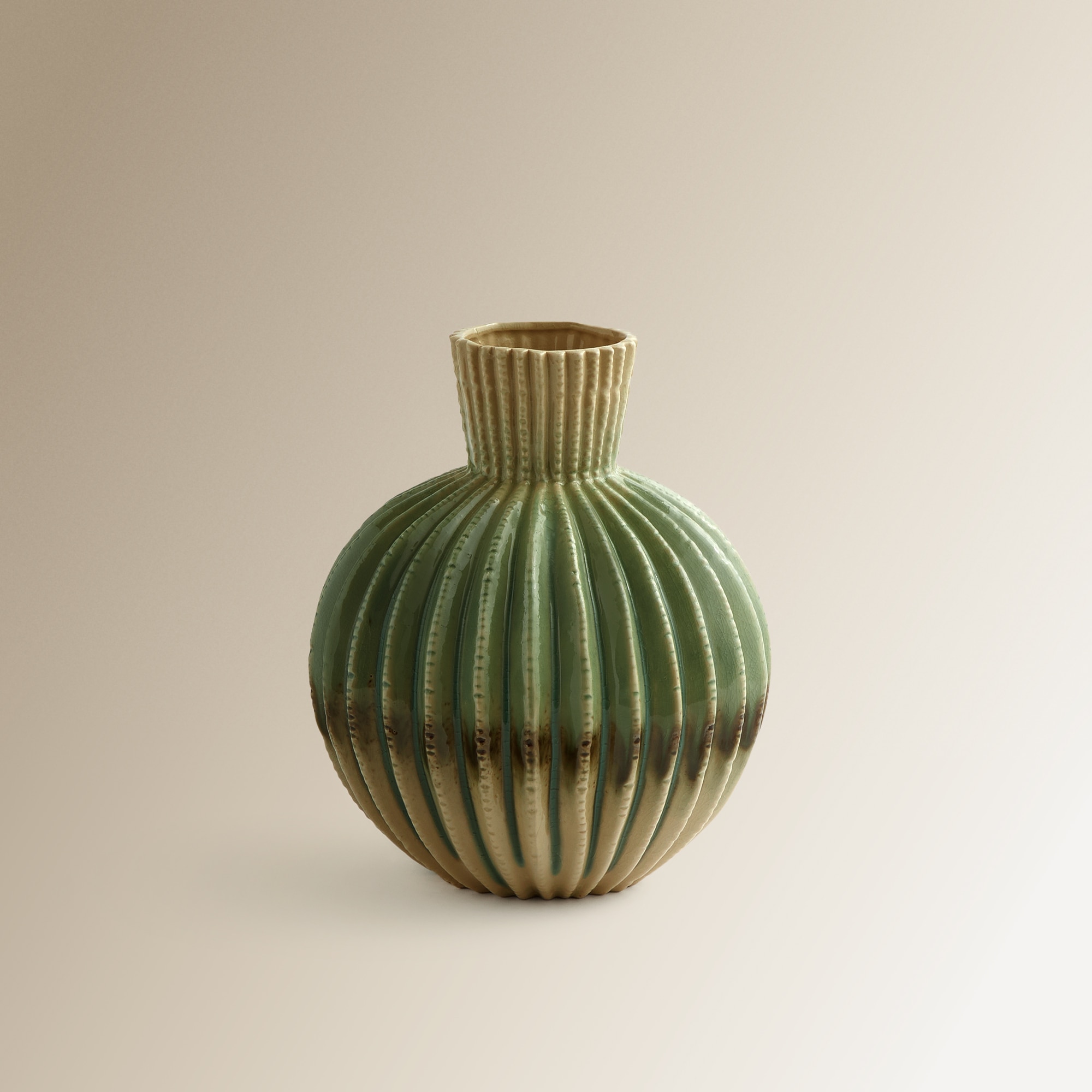 Imagem 0 de Jarrão de porcelana Medusa