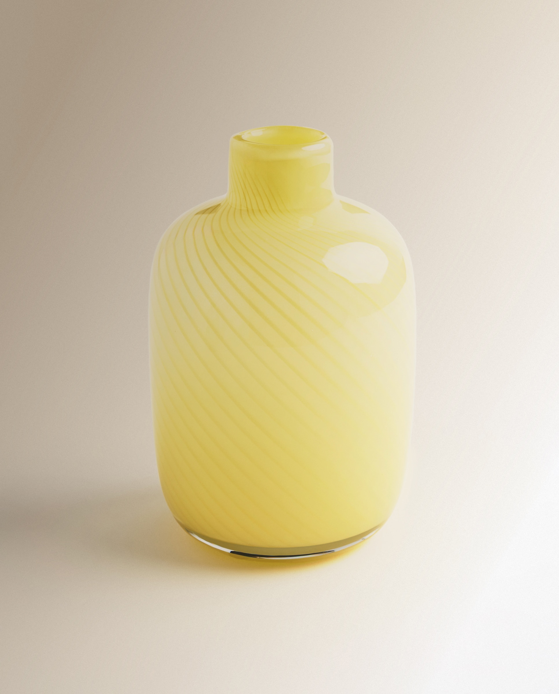 Jarra Decorativa de Vidro Bari Amarelo-2