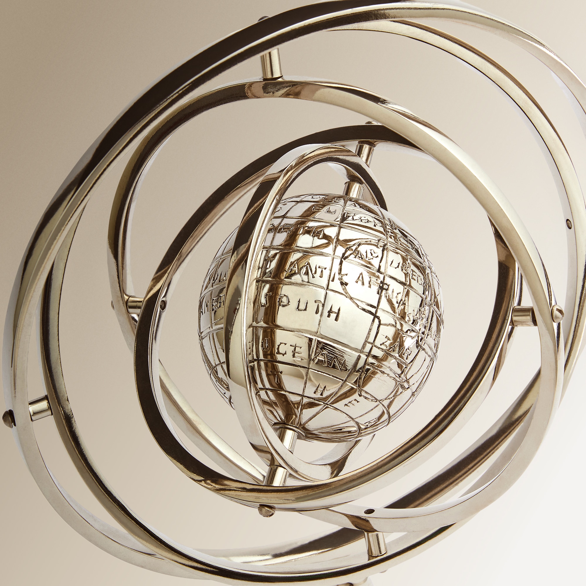 Figura Globo Terrestre Global El Corte Inglés Prata-3