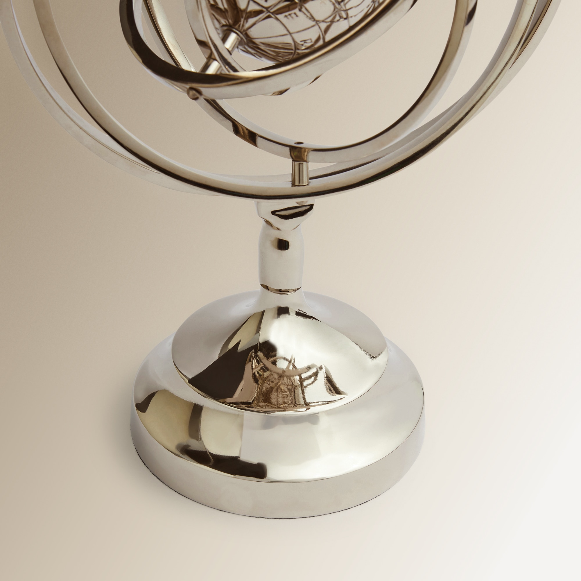 Figura Globo Terrestre Global El Corte Inglés Prata-4