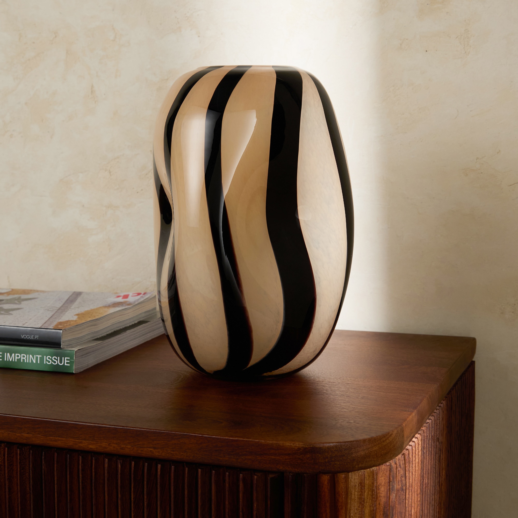 Imagem 0 de Jarra de Vidro Orania