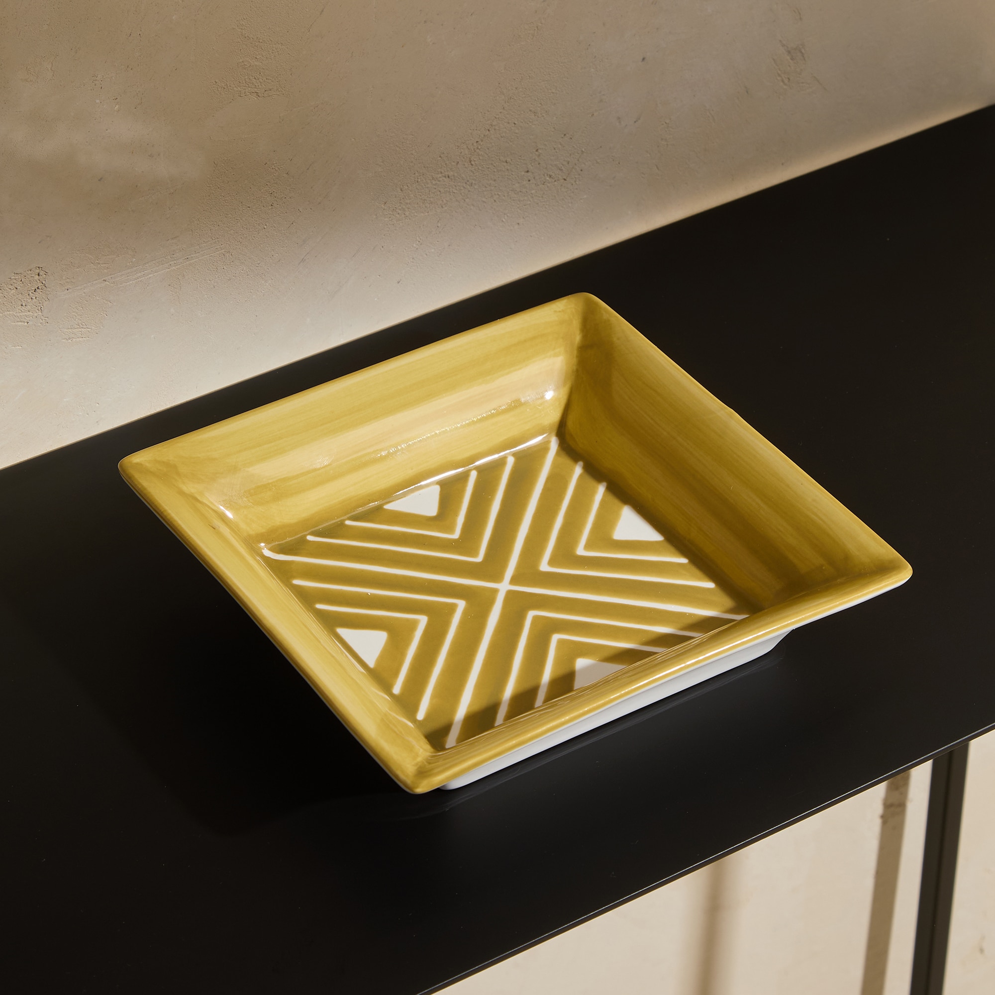 Imagem 0 de Cinzeiro de Porcelana George