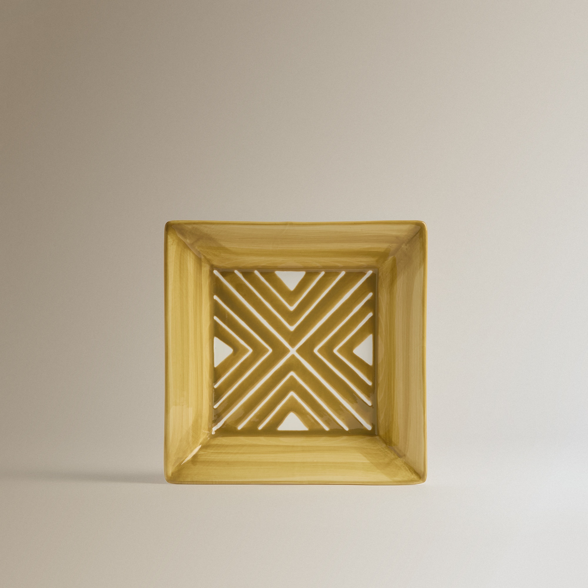 Cinzeiro de Porcelana George Amarelo-2