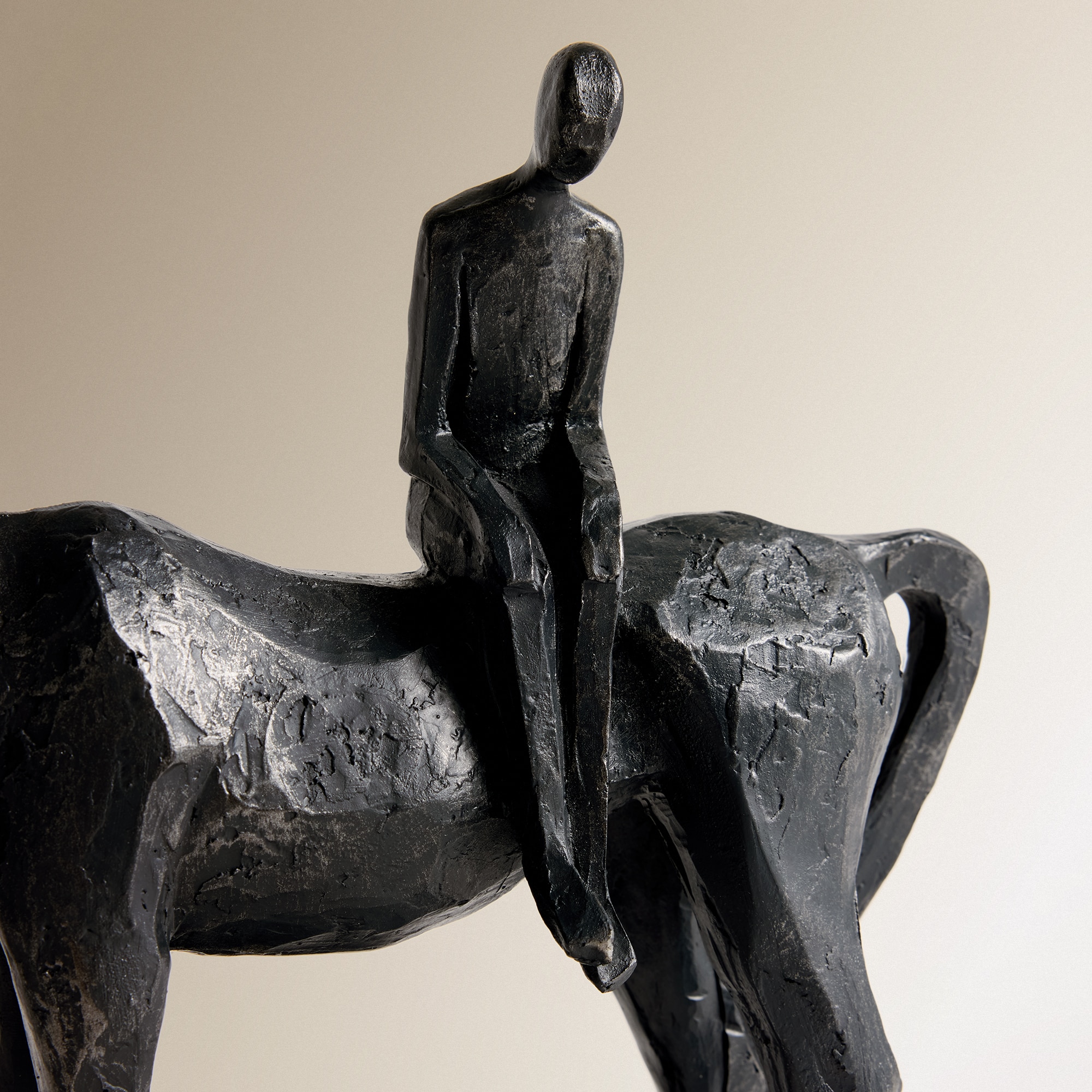 Figura Decorativa Paraná Preto-3