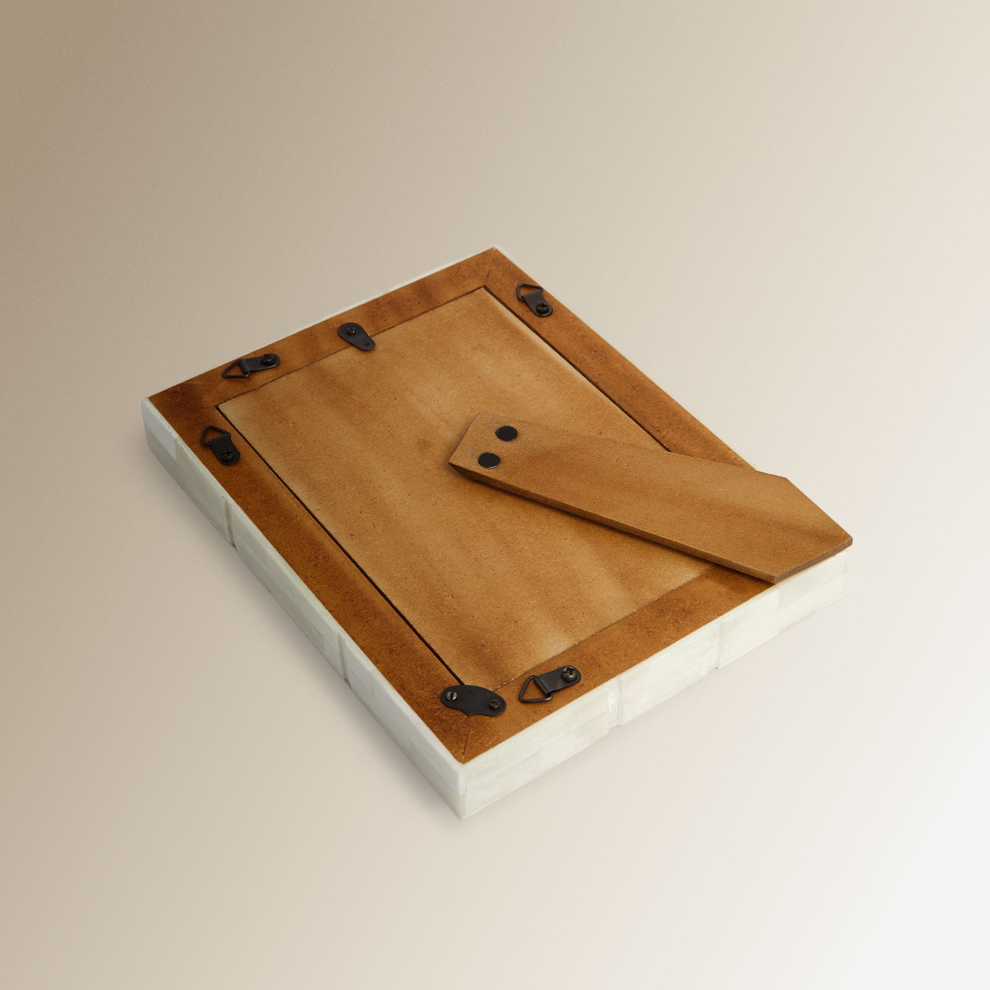 Moldura de Osso Llam Cru-3