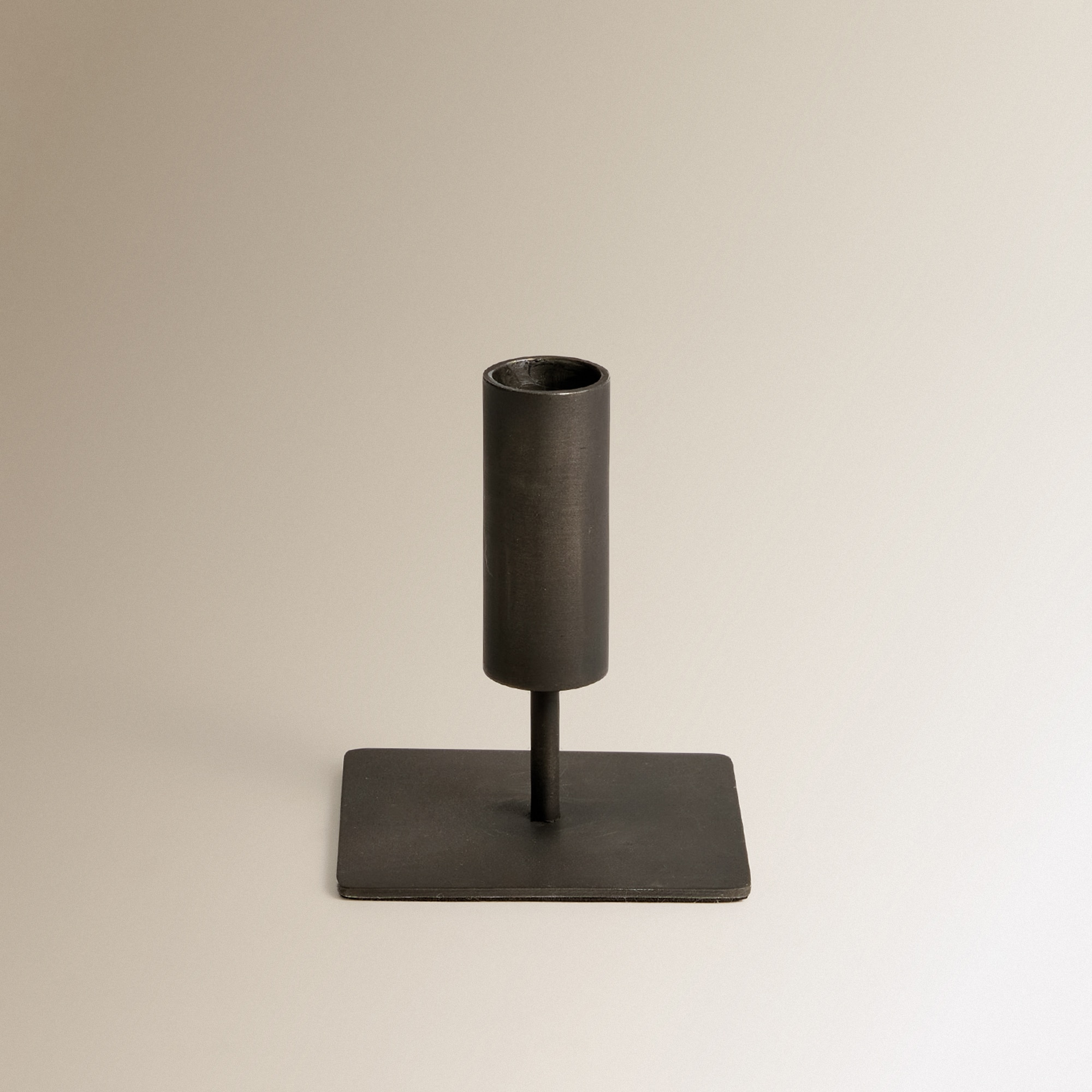 Candelabro de Ferro Kempton Preto-2